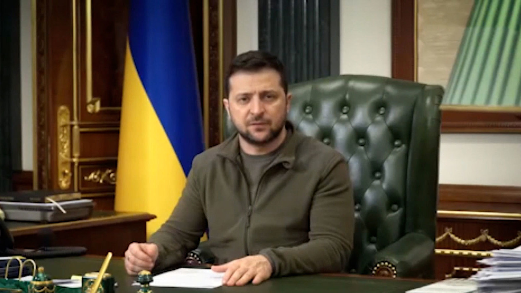 Запад хочет раздробить Незалежную
