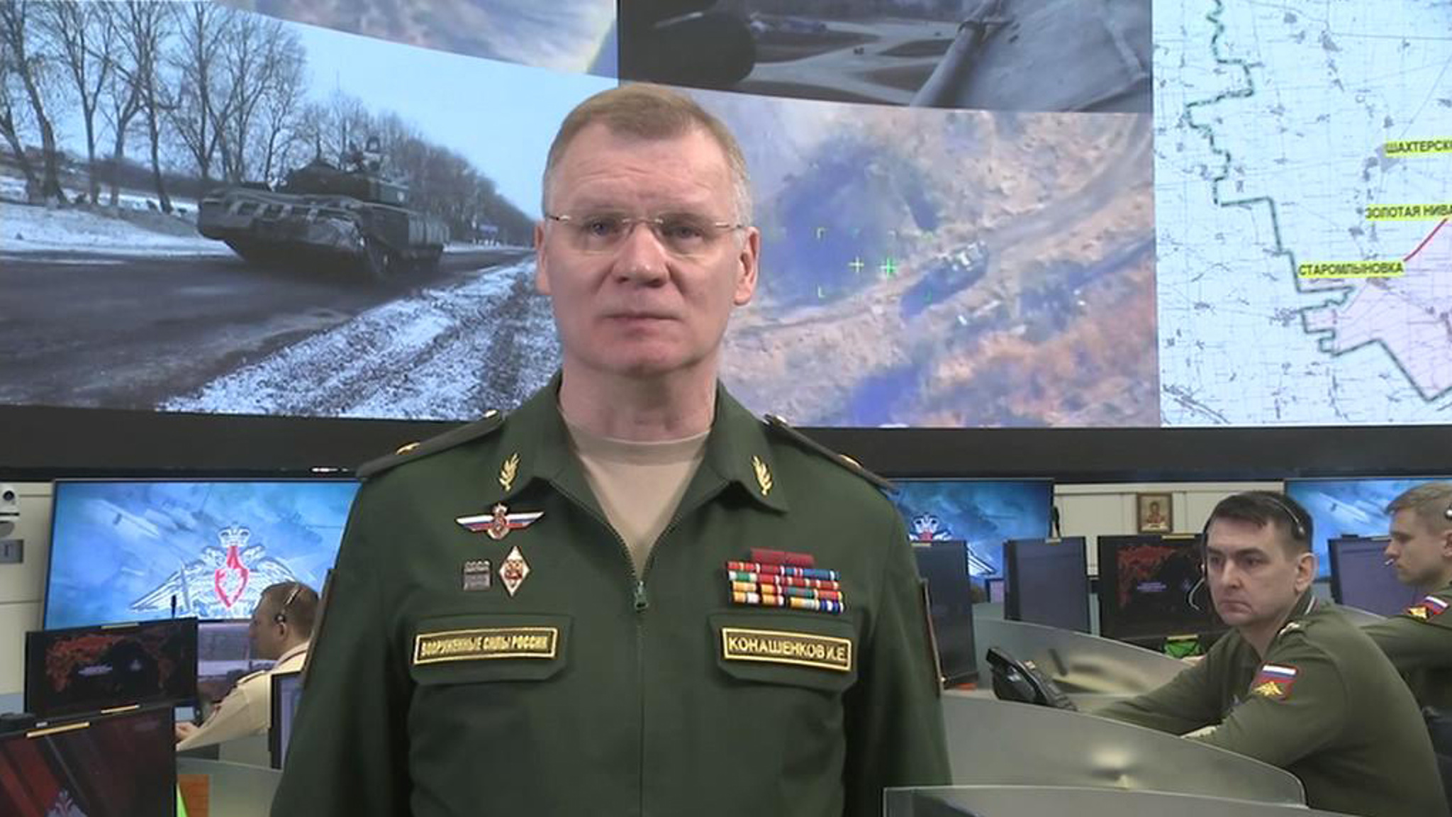 Минобороны опровергло массовый вызов в военкоматы мужчин в запасе