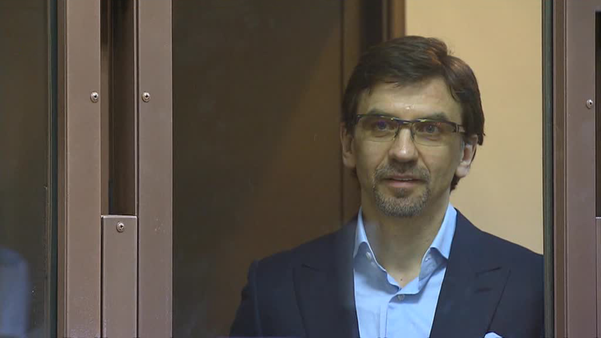 Дело о пропаже 32 миллиардов: суд над Михаилом Абызовым и его сообщниками