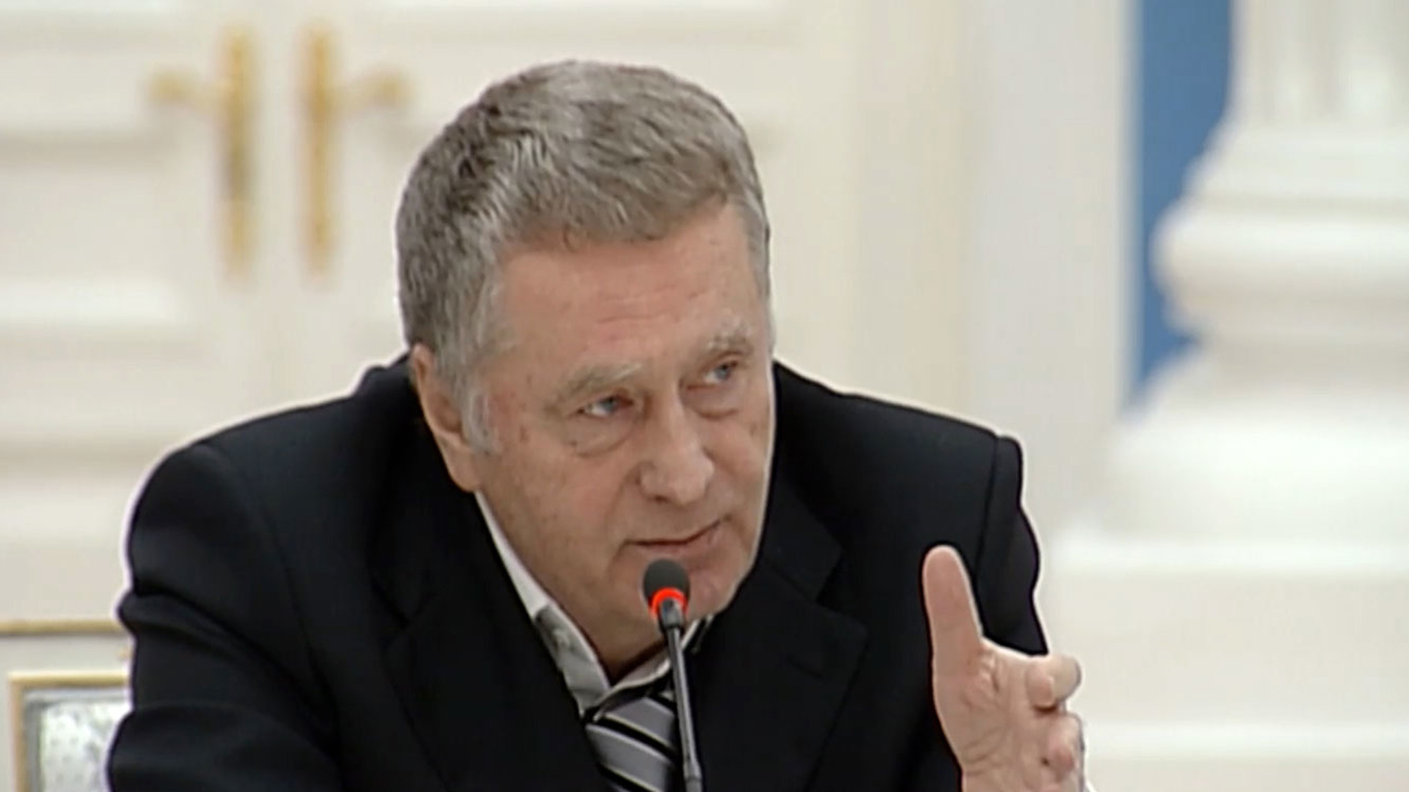 Кадры, которые стали историей: Владимир Путин и Владимир Жириновский