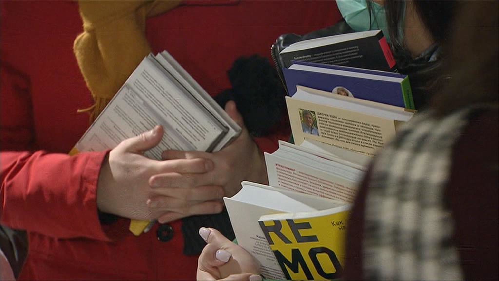 В России создадут более 40 центров по реставрации книг