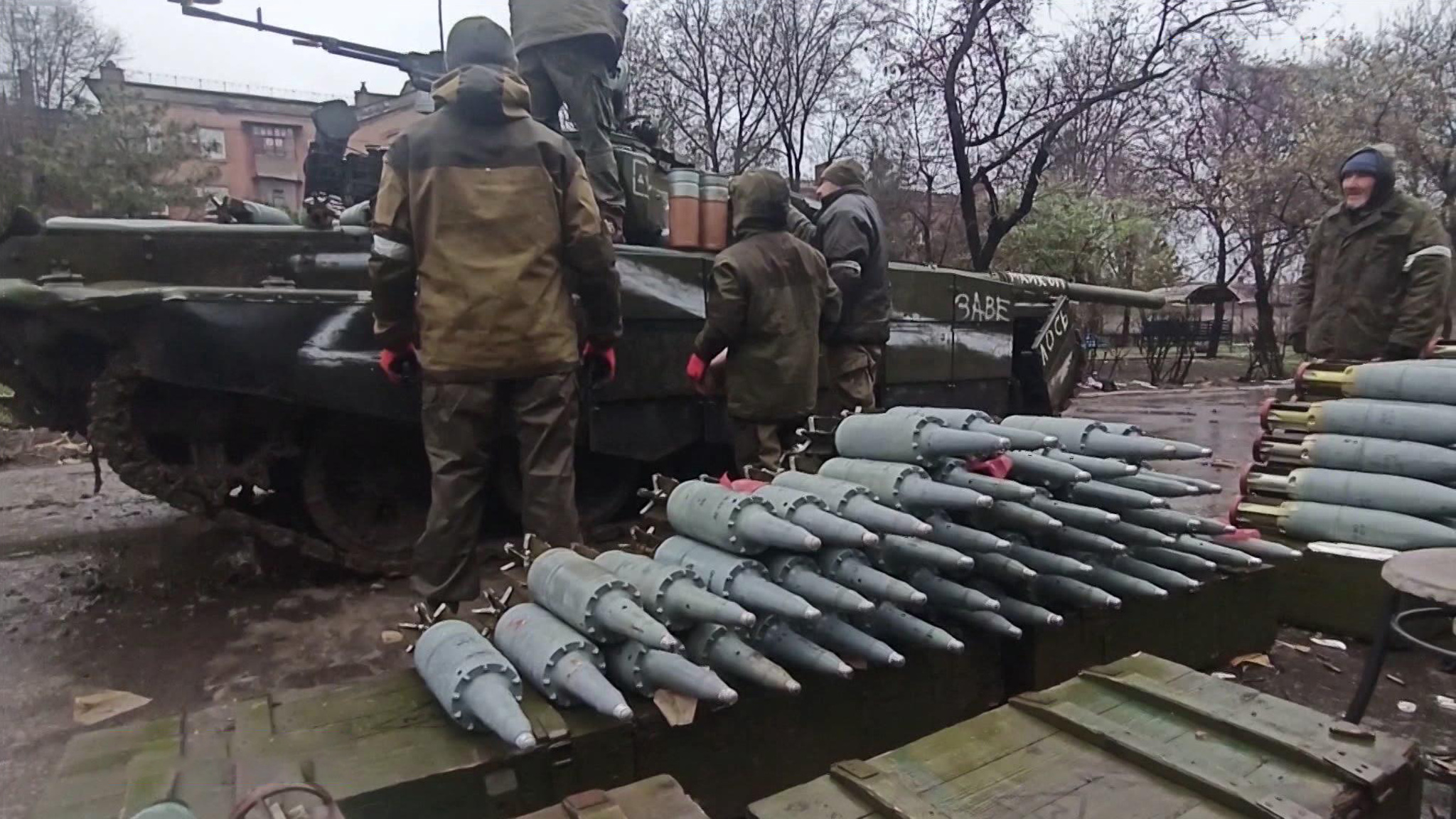 Спецоперация: российские военные справляются со сложной задачей