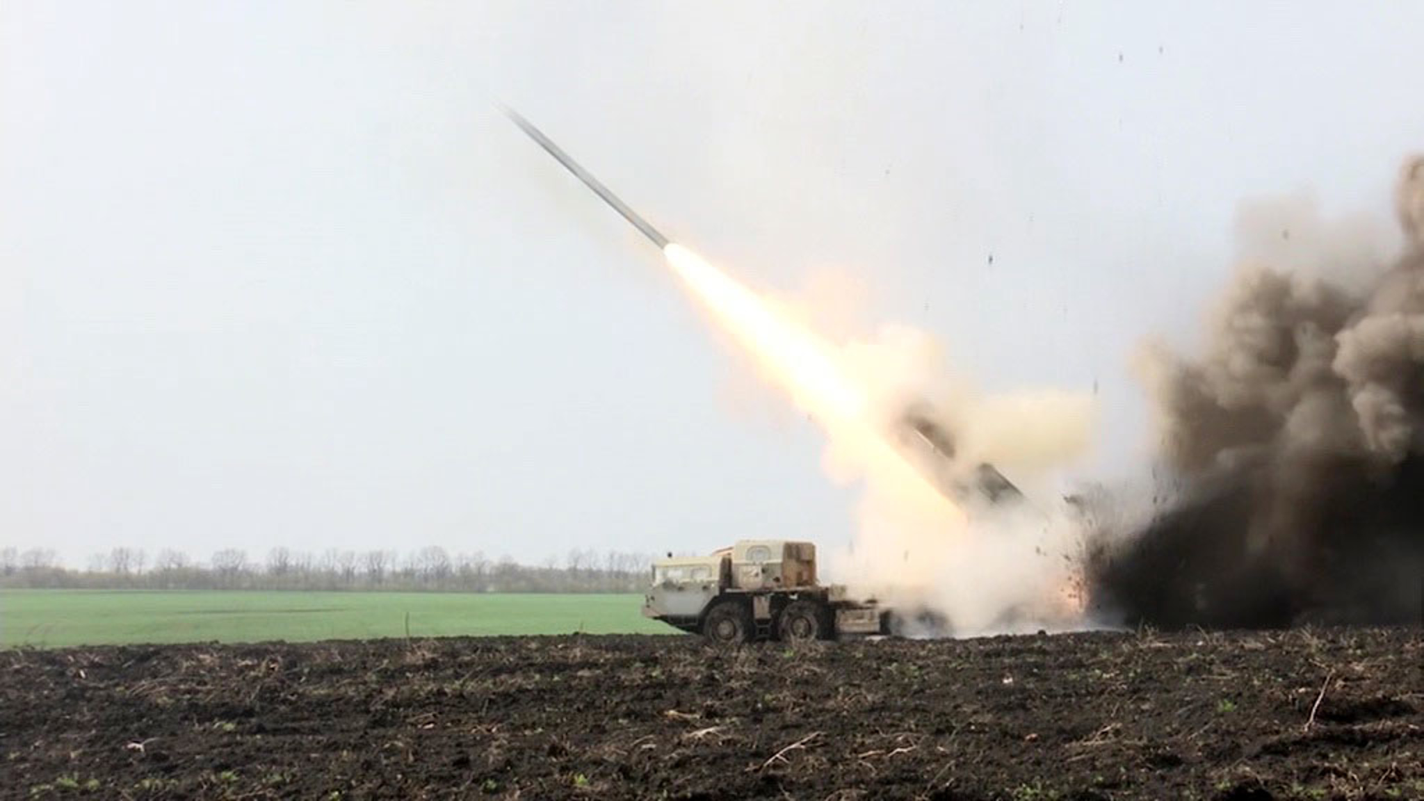 За сутки российские подразделения поразили 168 огневых позиций ВСУ