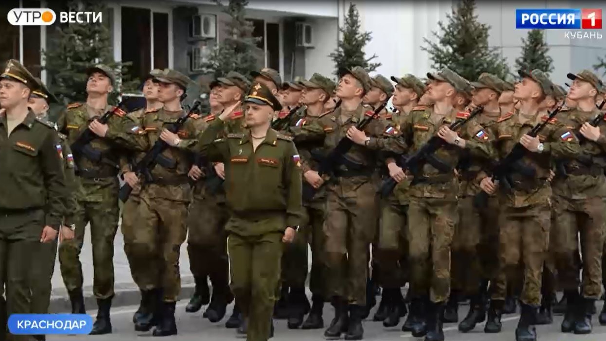 Первую репетицию торжественного шествия войск провели в Краснодаре