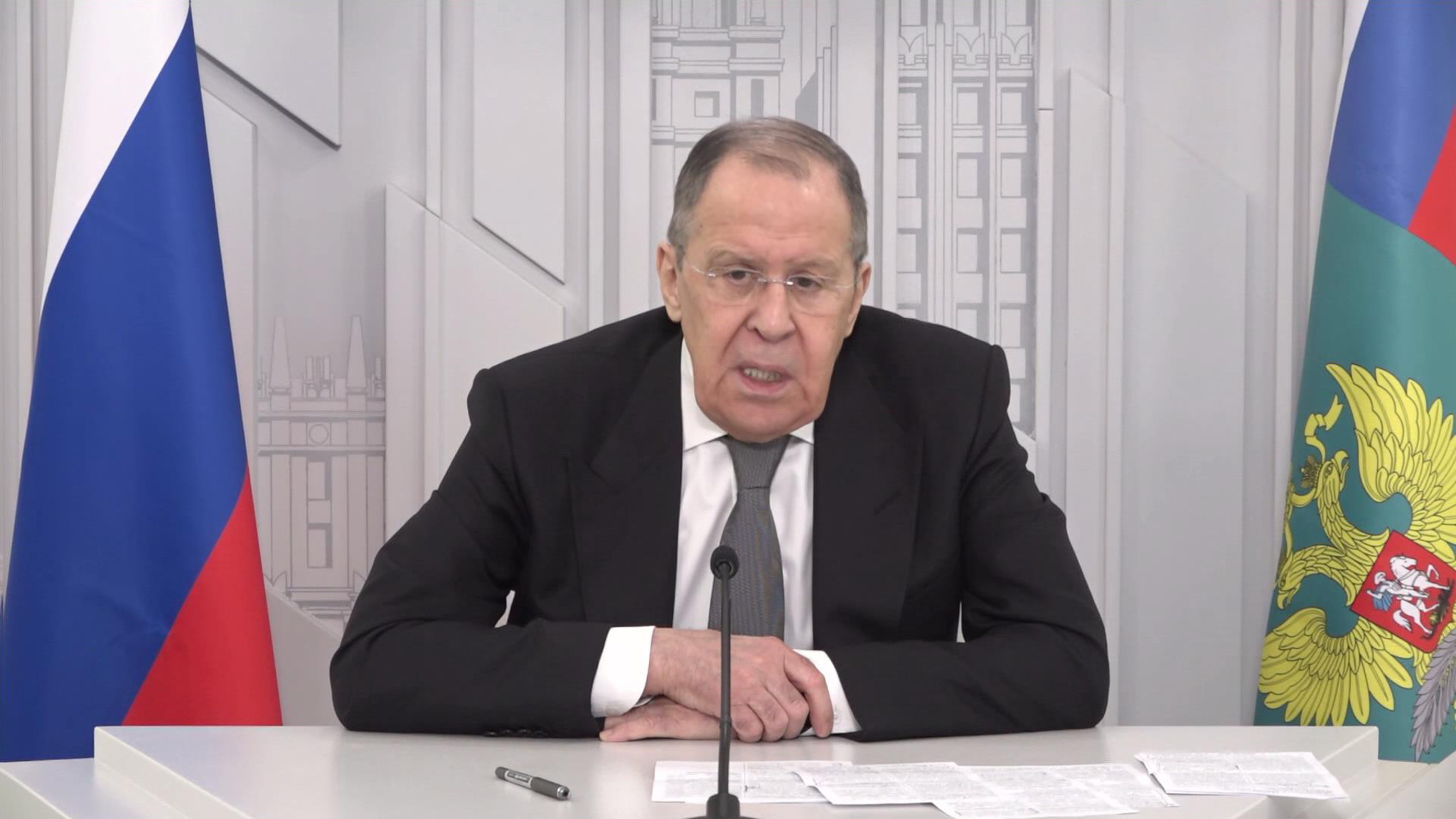 Лавров: мы были готовы включить наш гиперзвук в дискуссию по стратстабильности