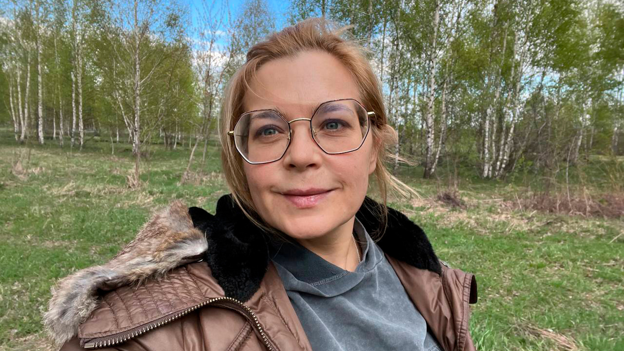 "Бомж-стайл": Пегова поделилась "честным" фото без макияжа