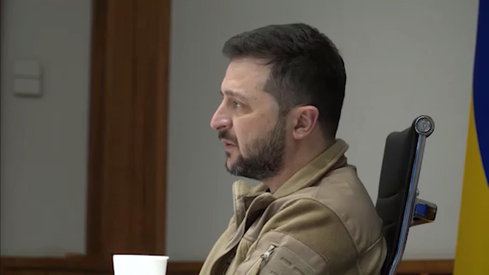 Кто больше всех подталкивает Украину к войне