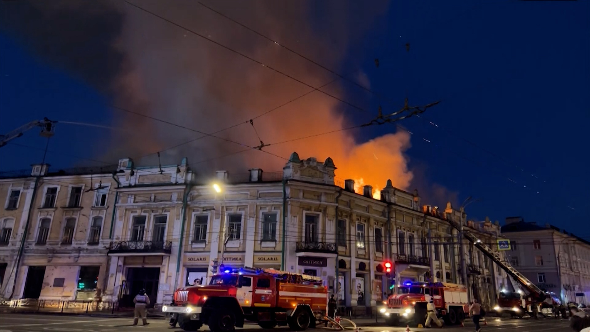 Пожар в ТЮЗе Иркутска: кто положил глаз на золотые квадратные метры