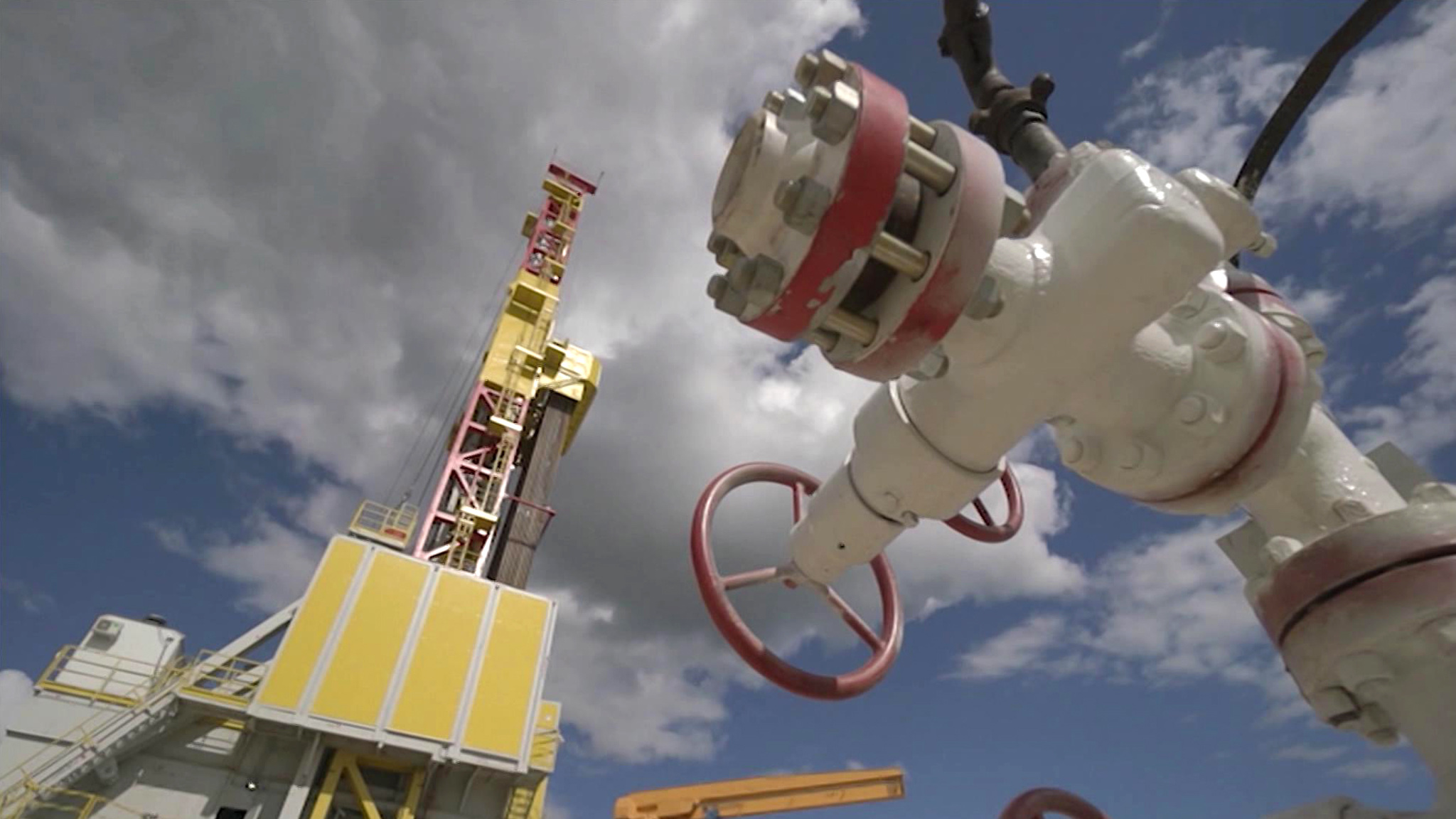 Путин поручил снизить влияние на бюджет дисконта на российскую нефть