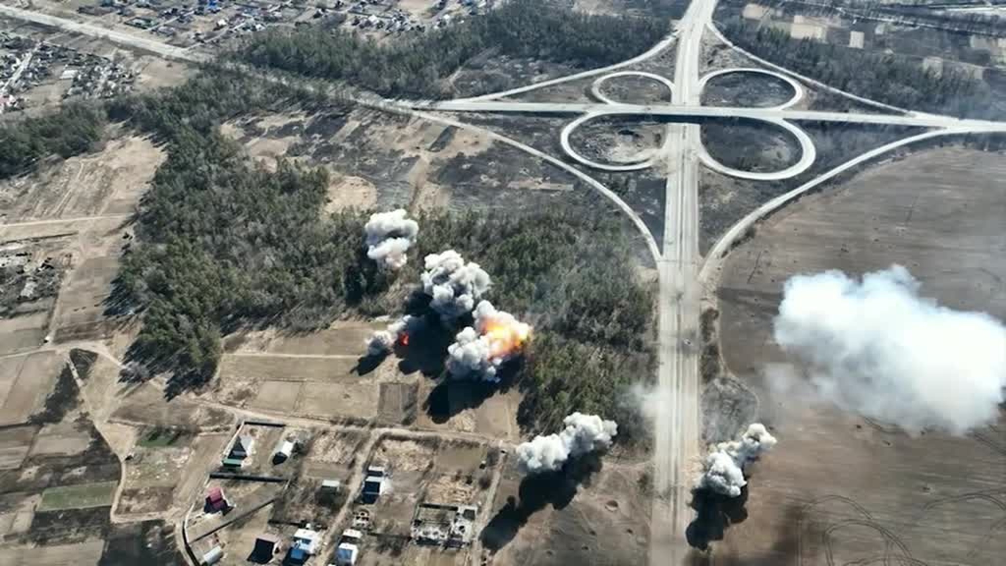 Ход спецоперации: сотни новых пленных, уничтоженные самолеты и гаубицы