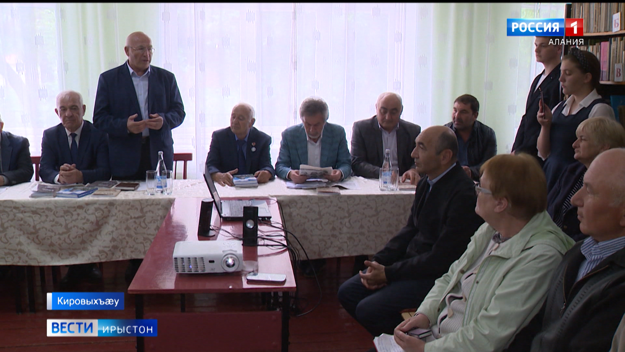 Ацы аз сæххæст 90 азы поэт, фыссæг, публицист Гаджиты Георгийы райгуырдыл