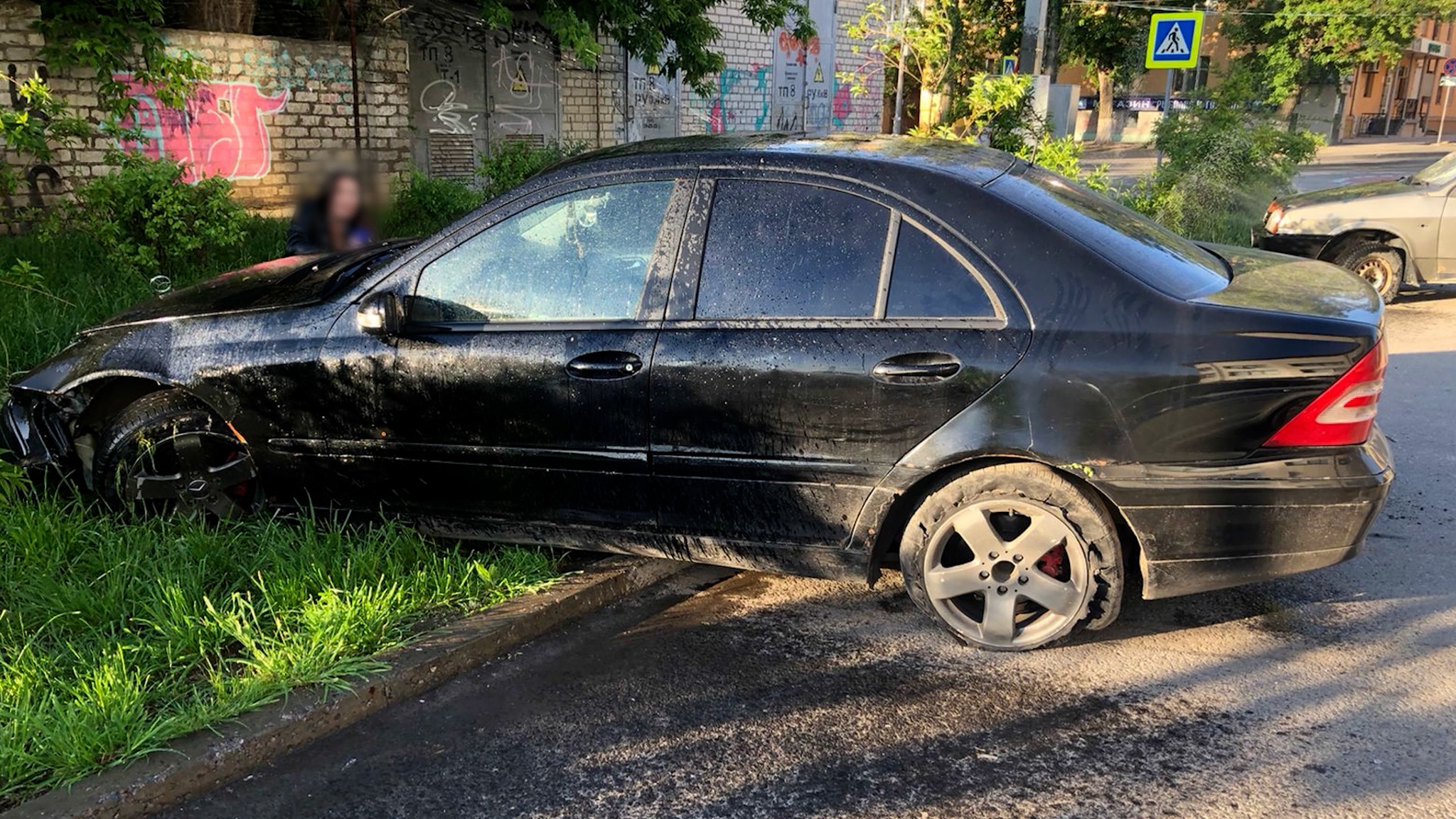 В Волгограде нетрезвый автоугонщик стал виновником нескольких ДТП