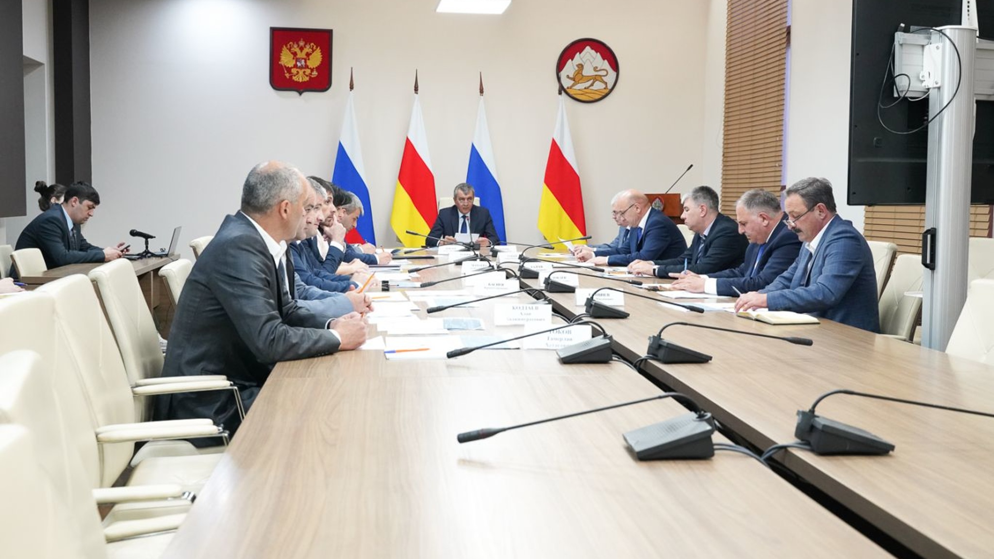 Сергей Меняйло провел заседание республиканского штаба по обеспечению реализации программы догазификации