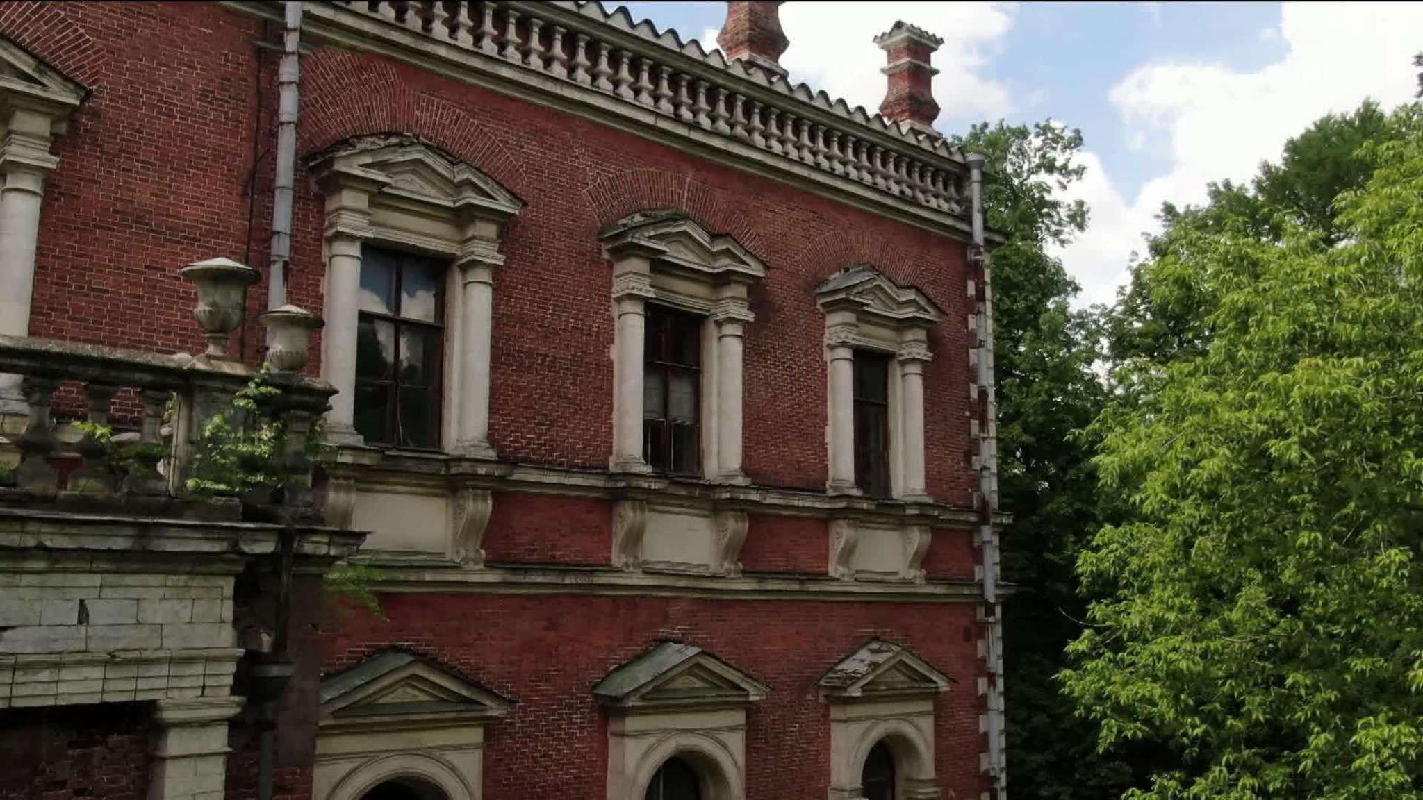 Усадебный комплекс Воронцовых-Дашковых в подмосковном селе Быково нуждается в реставрации