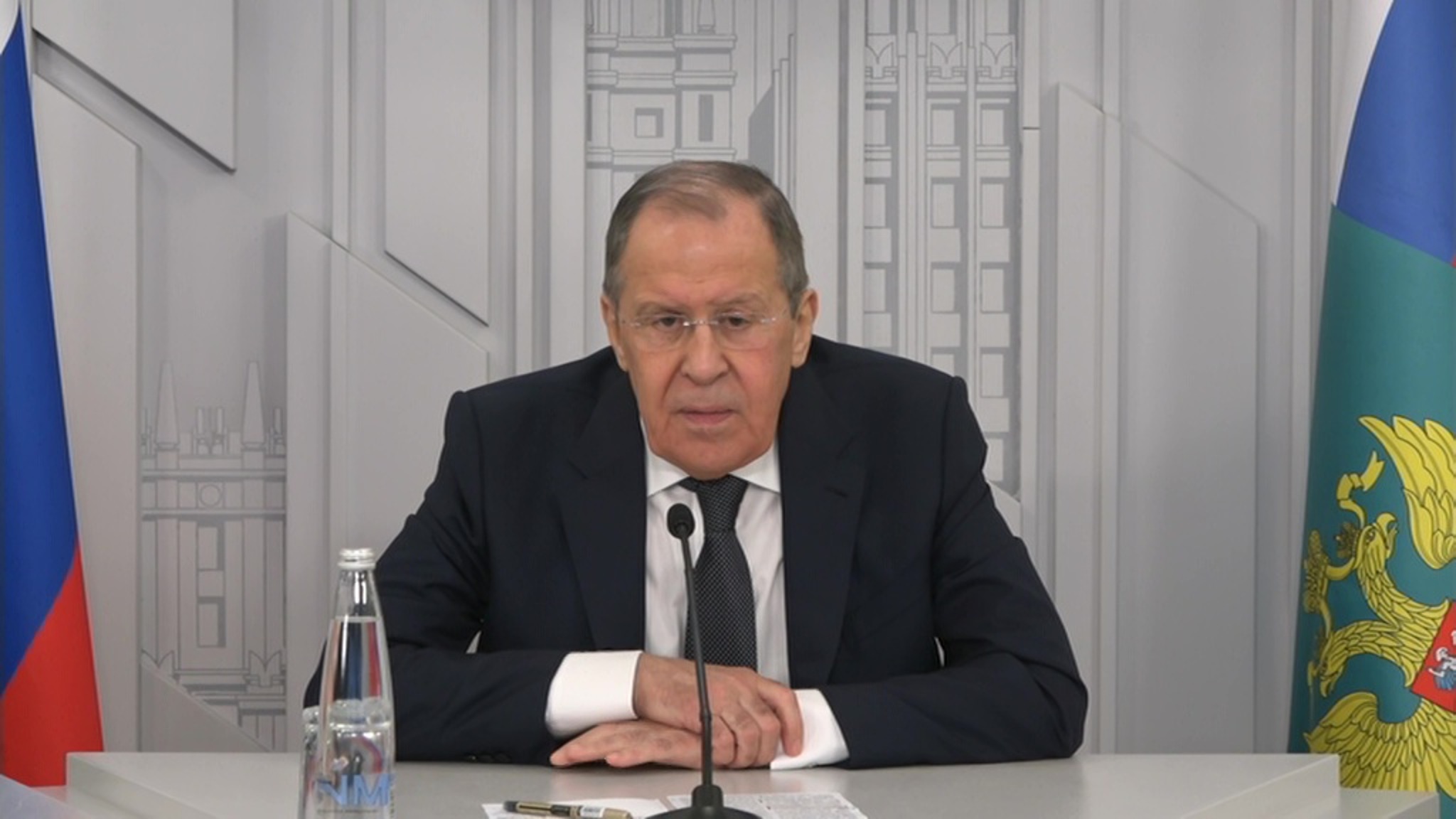 Лавров объяснил последствия поставок Киеву дальнобойных вооружений