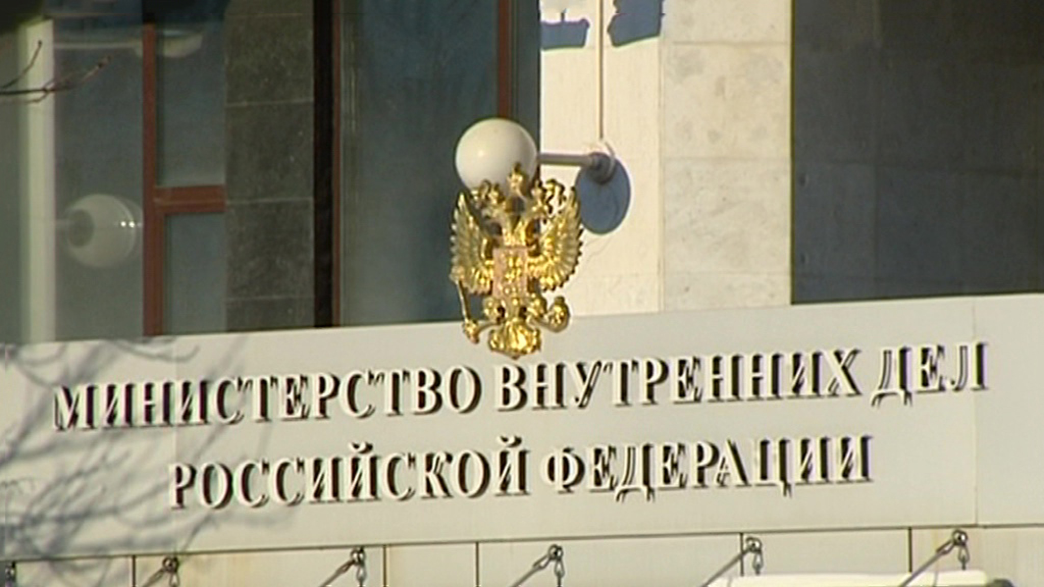 Жителя Якутска наградят за то, что он поймал упавшего с 12 этажа ребенка