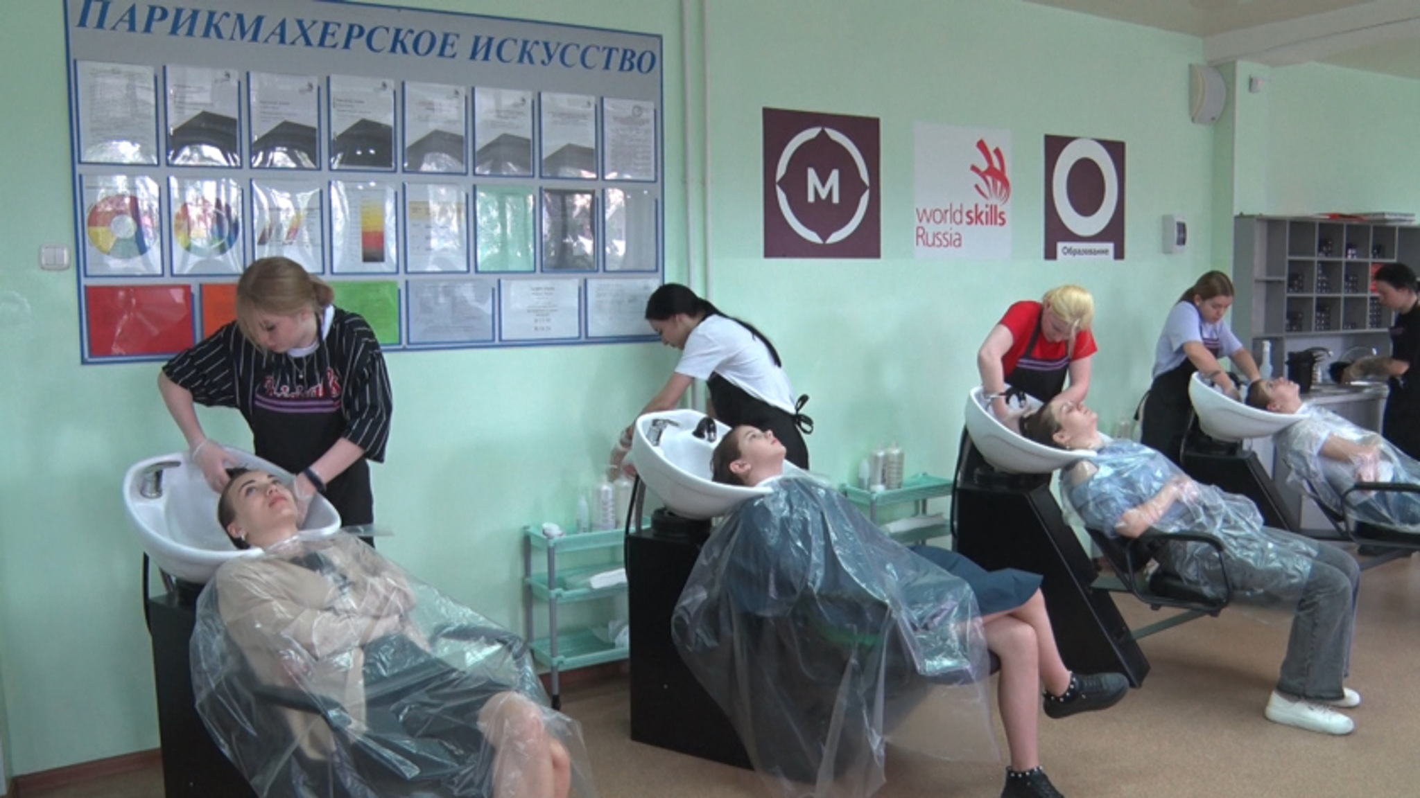 Выпускники амурских колледжей сдают экзамен по стандартам WorldSkills
