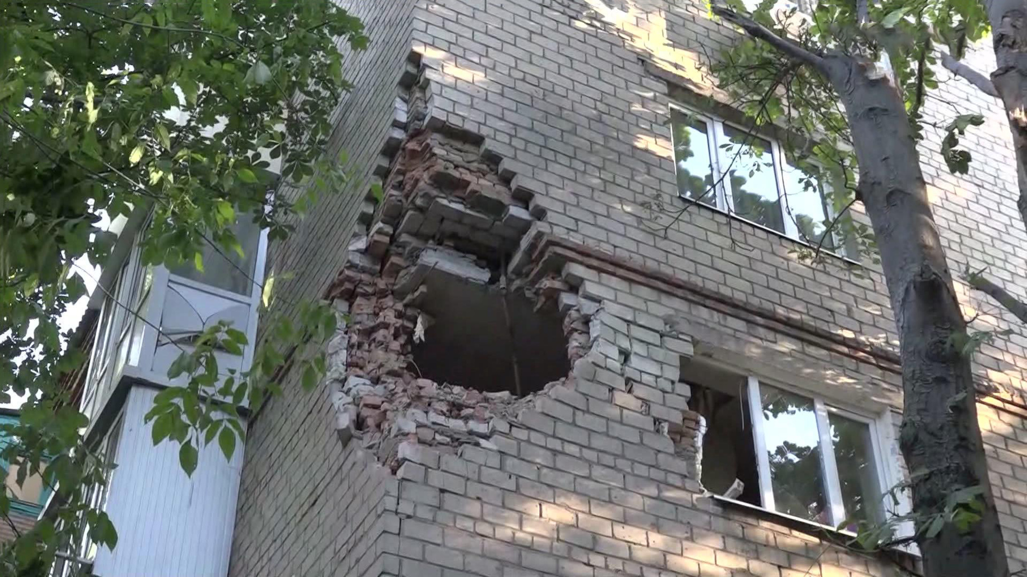 За сутки националисты обстреляли ДНР более 200 раз