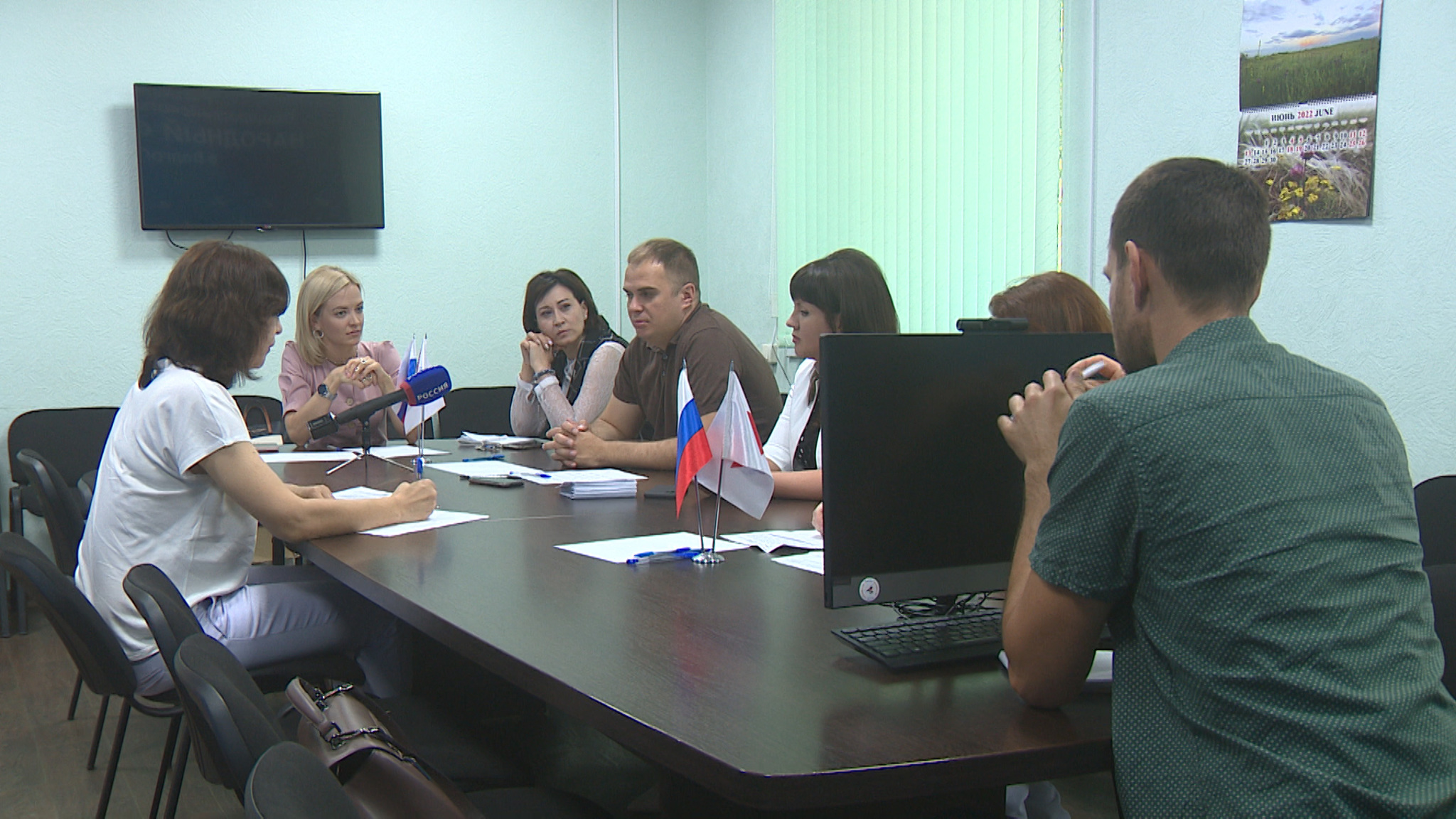 Активисты Общероссийского народного фронта защищают права волгоградских заемщиков