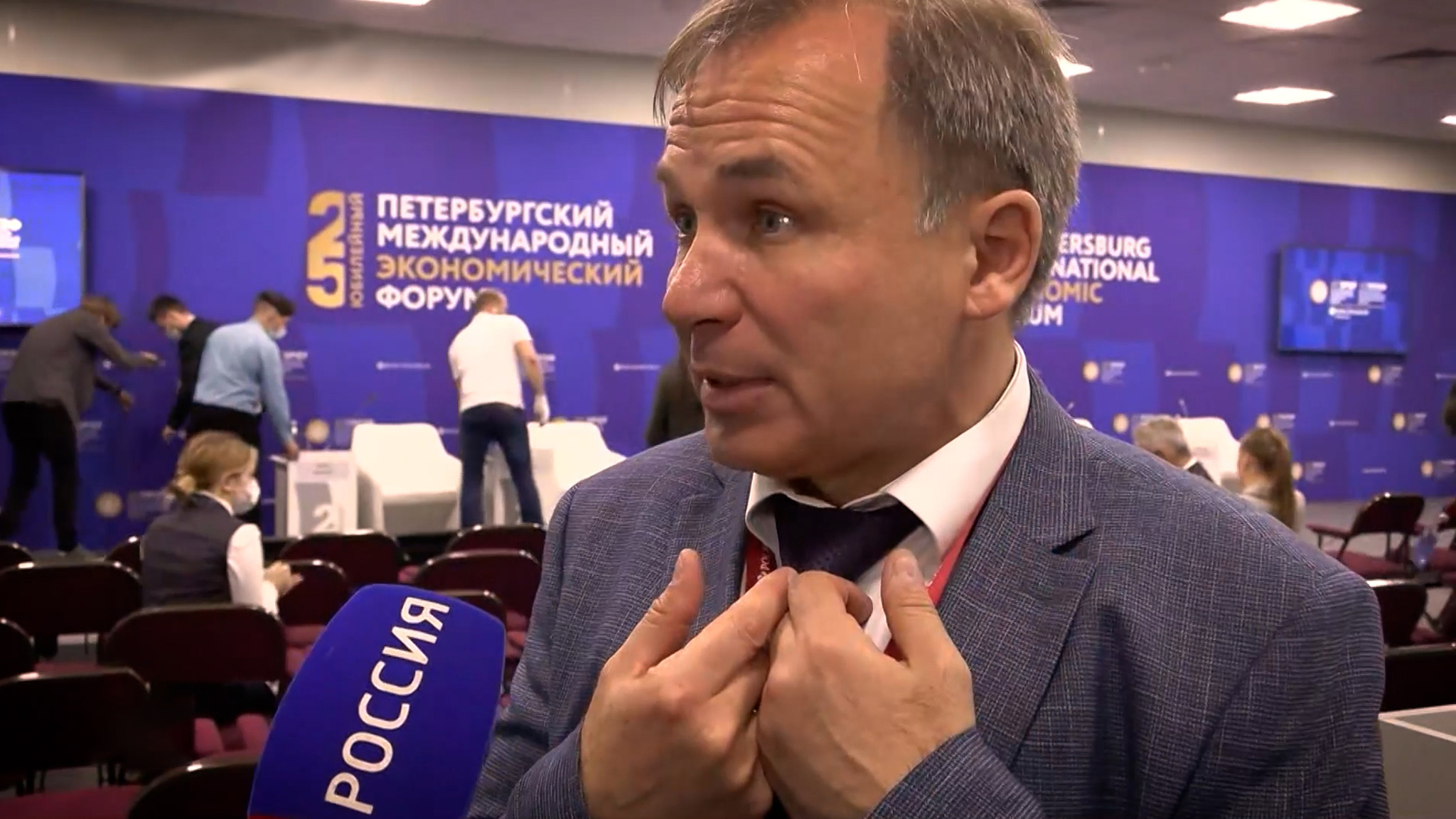 Слом всех принципов: в чем преуспел Запад