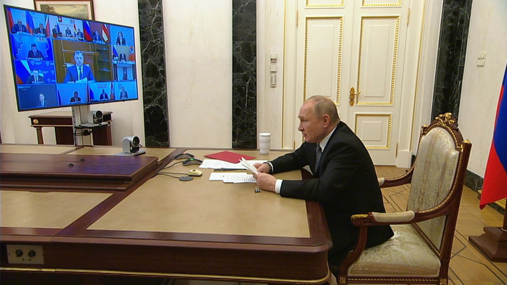 Путин назвал ключ к решению проблем в ЖКХ