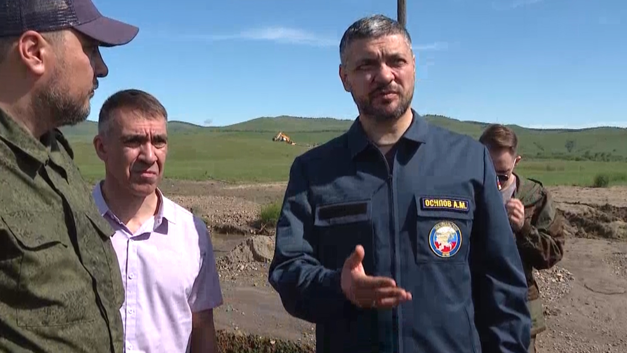 Губернатор Забайкалья осмотрел поврежденные паводками дороги в Балейском районе
