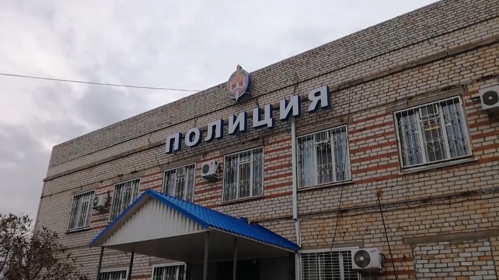 Запасы марихуаны обнаружили полицейские в доме жителя Волгоградской области