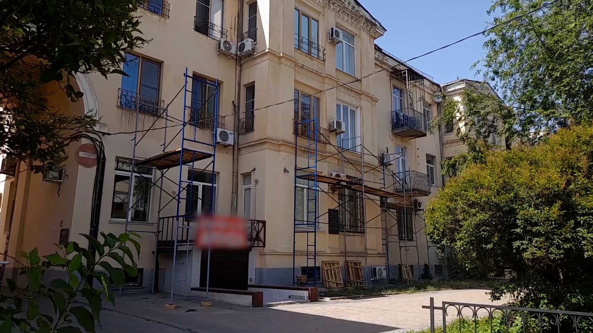 В Волгограде задержали серийных похитителей строительных лесов