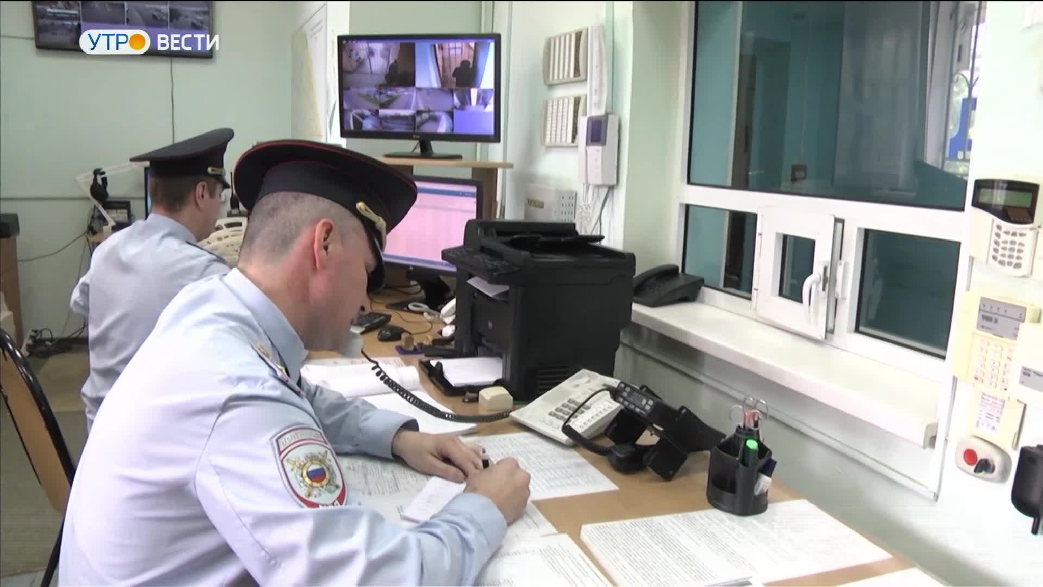 Владимирская пенсионерка собиралась перевести мошенникам все свои деньги