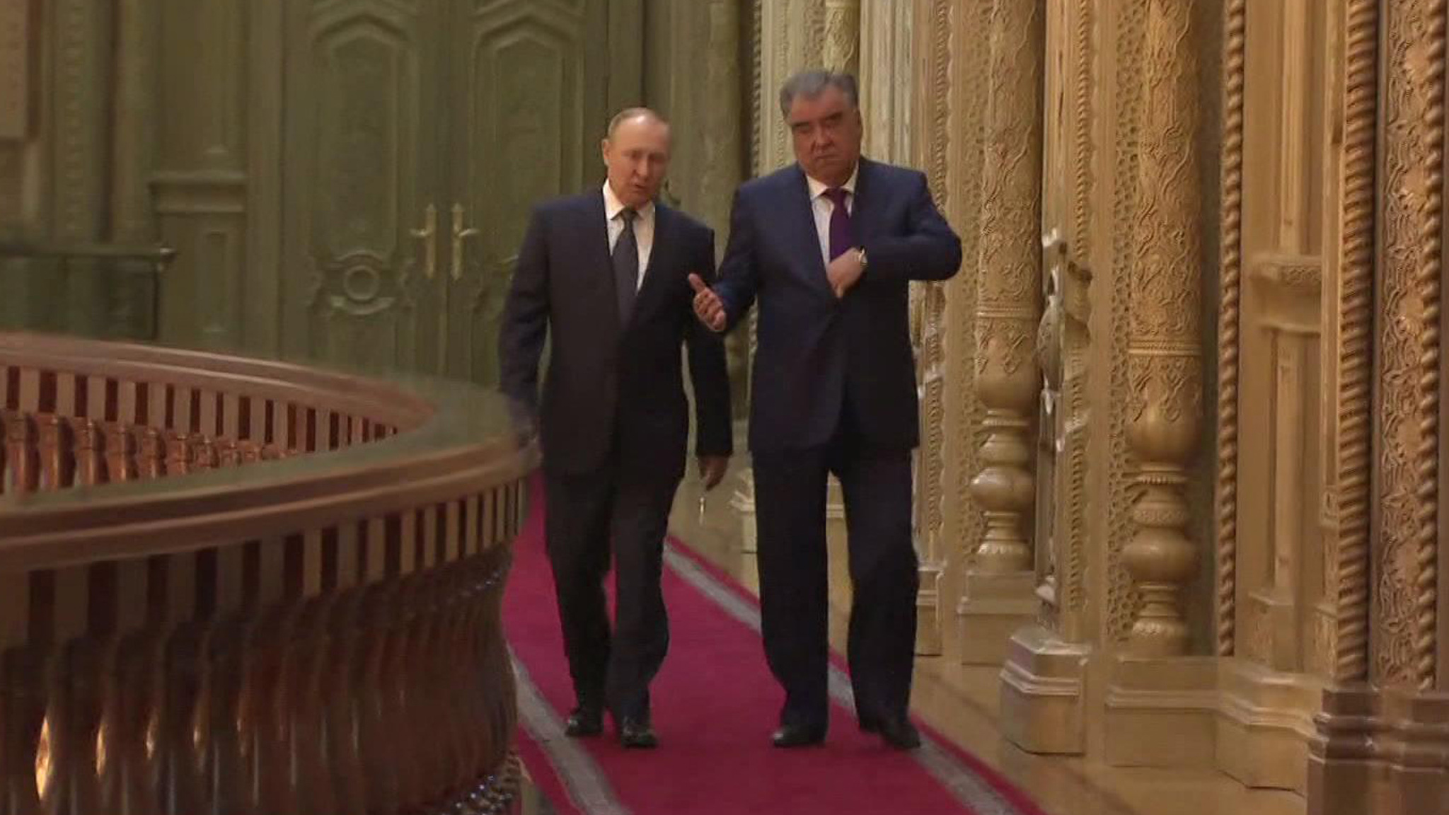 Переговоры в Таджикистане: от торговли до обороны