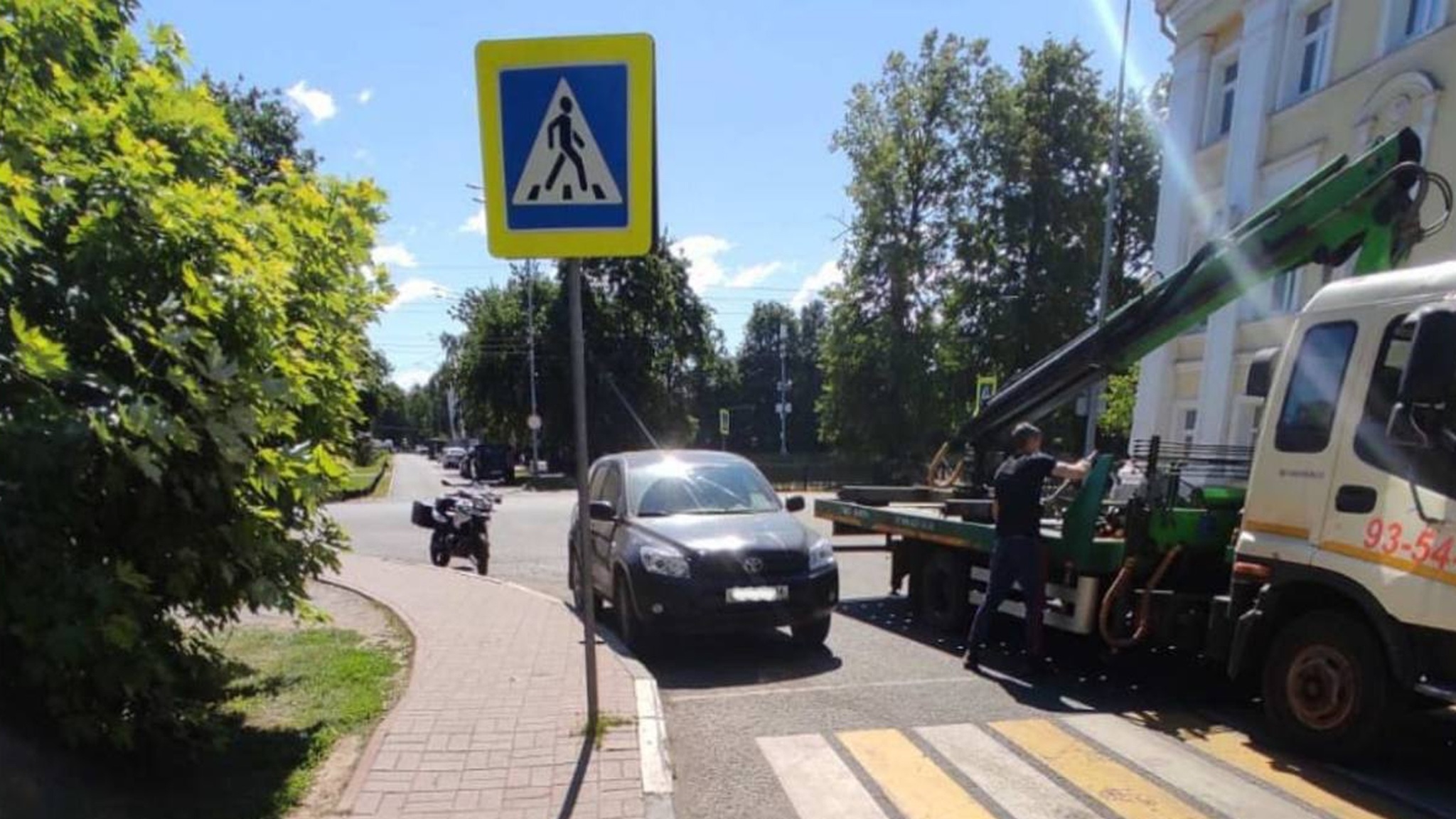 В Ярославле 54 водителя привлекли к ответственности за тонировку
