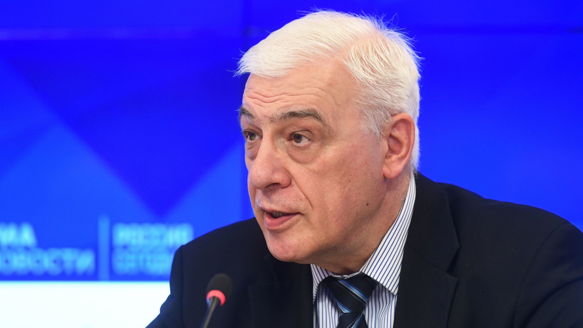 Бужинский: это вторая попытка НАТО натянуть на себя колпак глобального альянса