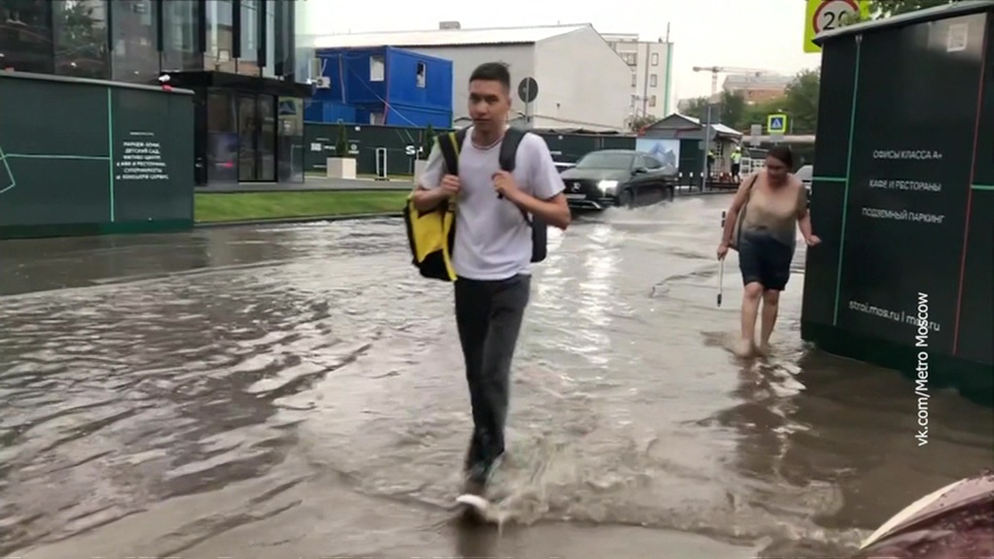 Грозовой фронт бушует на Русской равнине