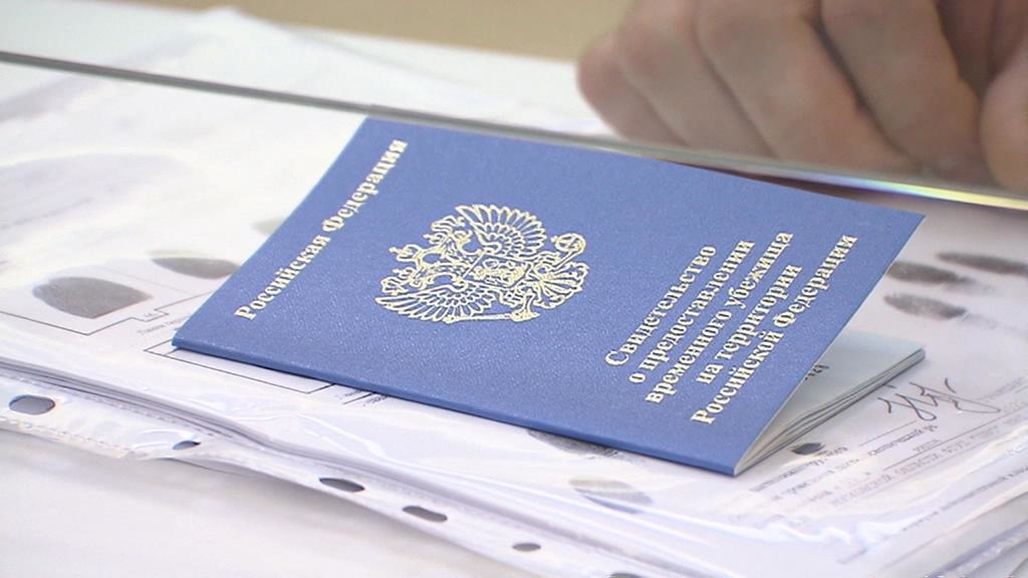 Получить российское гражданство беженцам с Украины просто