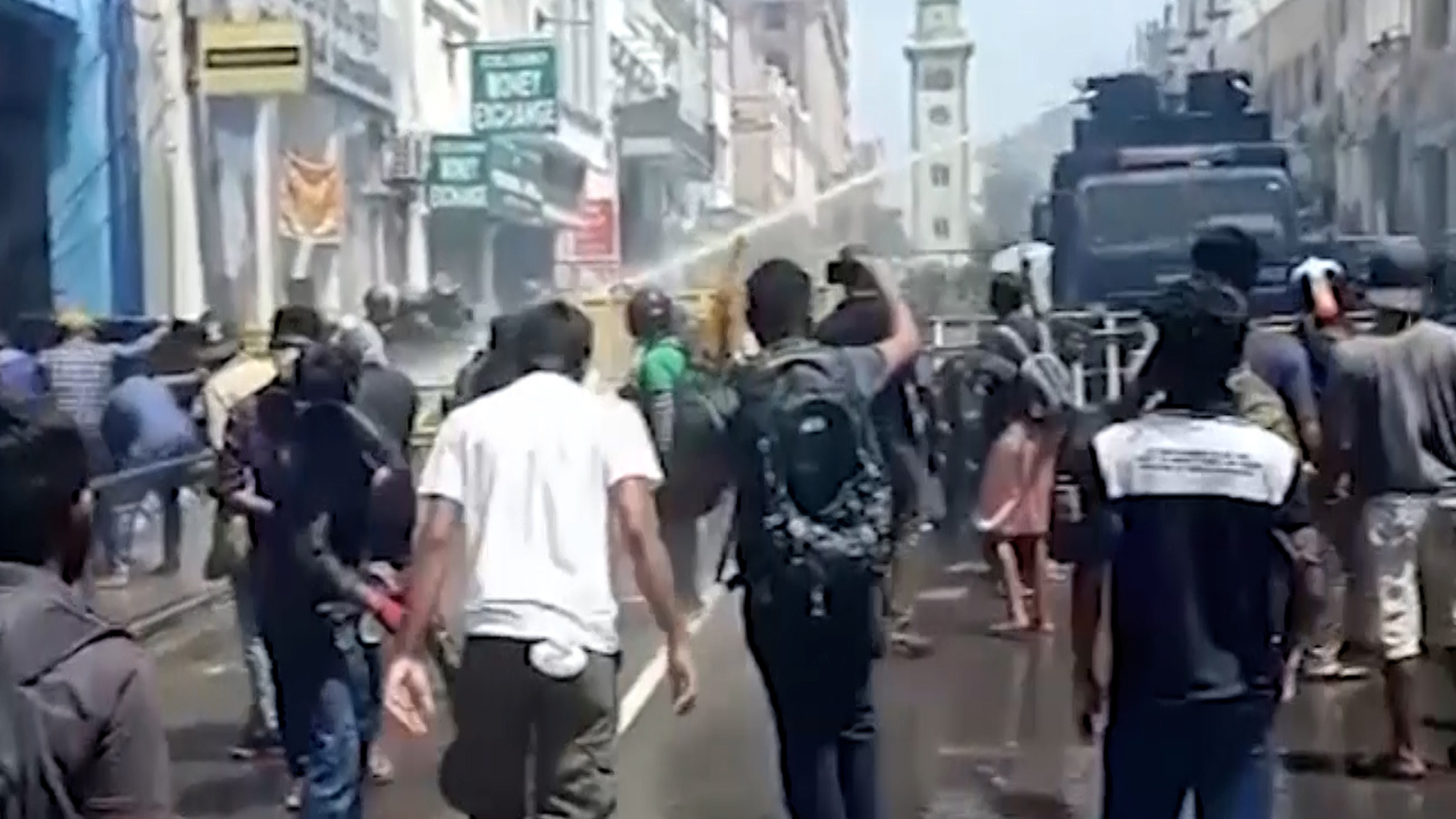 В Шри-Ланке проходят масштабные протесты