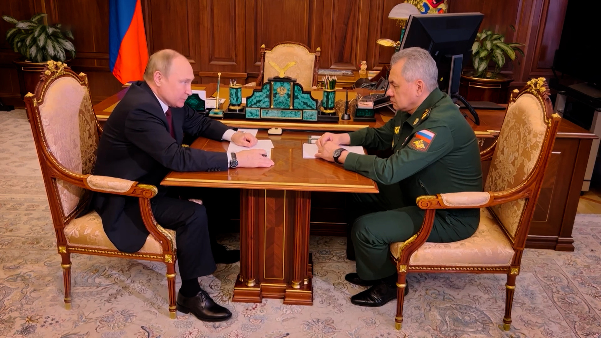 Доклад Шойгу Путину: кадры за несколько минут до встречи
