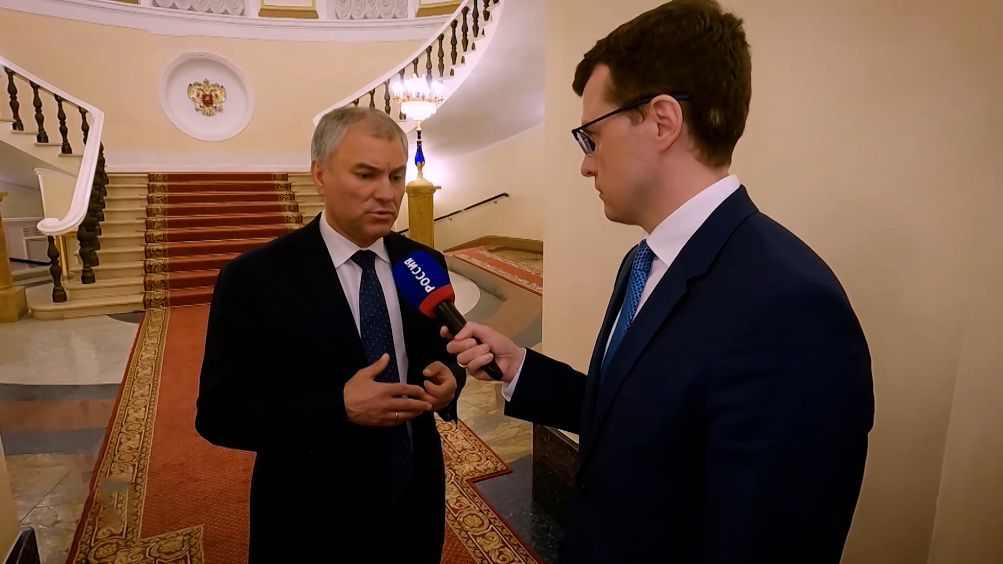 Володин: Джонсону надо готовиться к даче показаний