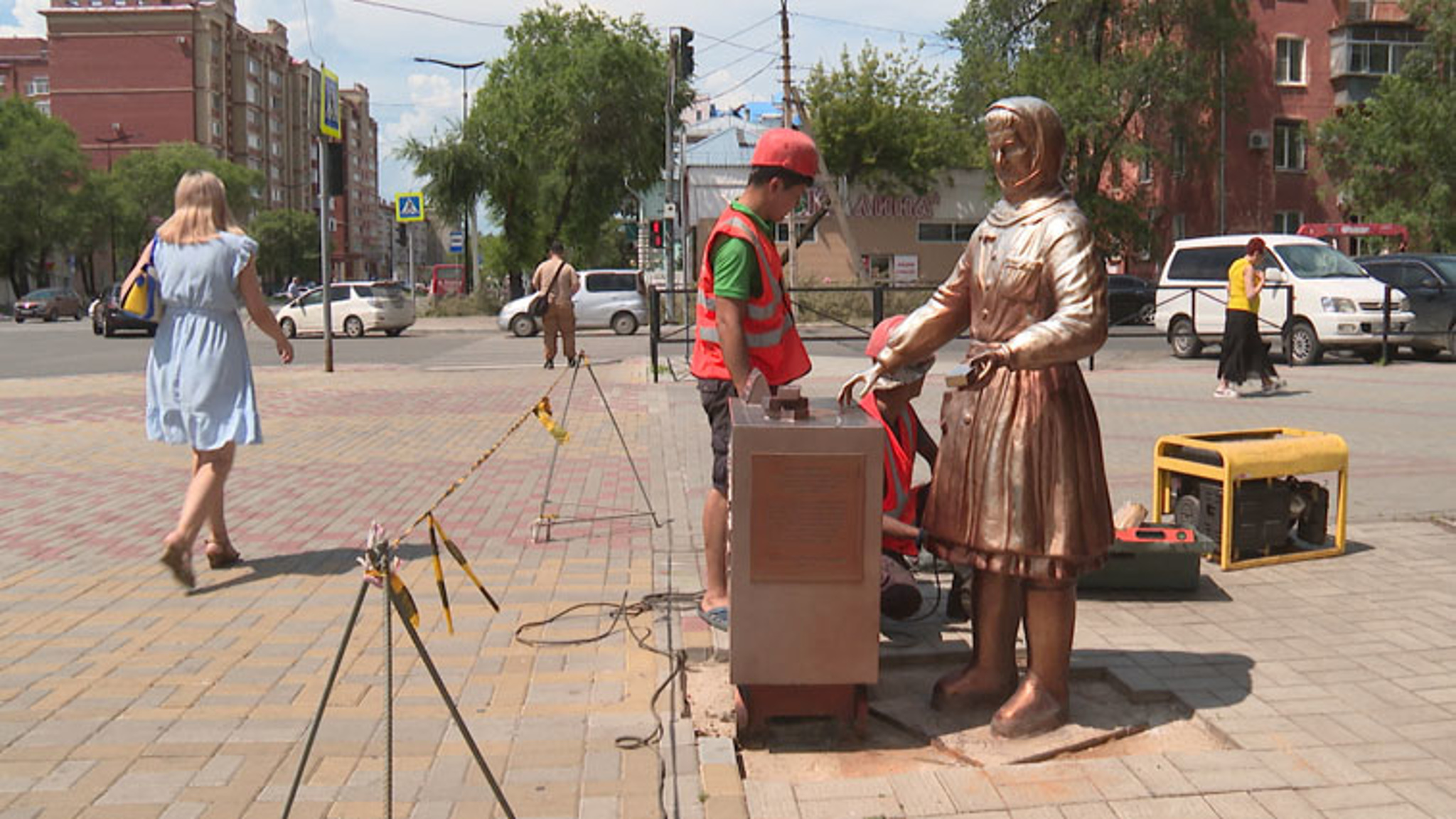 Скульптуру «Снегурочки» в Благовещенске сегодня демонтировали