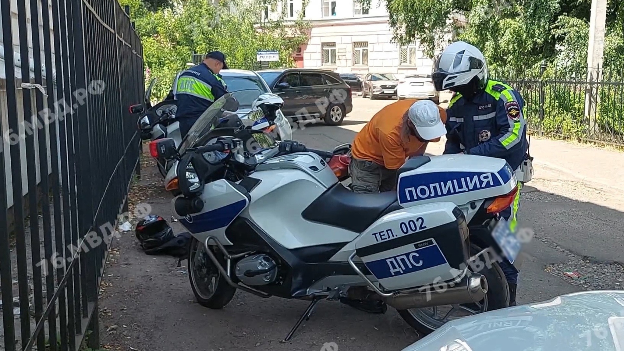 В центре Ярославля полицейские остановили пьяного мотоциклиста