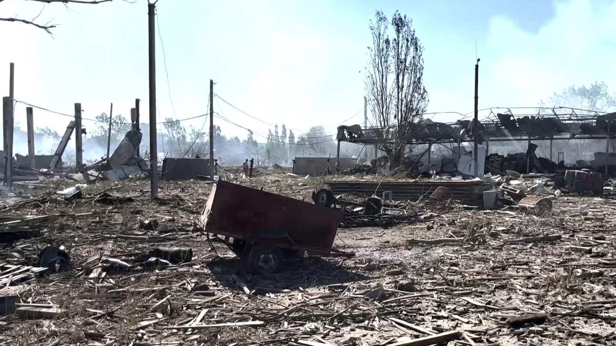 ВСУ уничтожили в Новой Каховке 35 тонн гуманитарной помощи