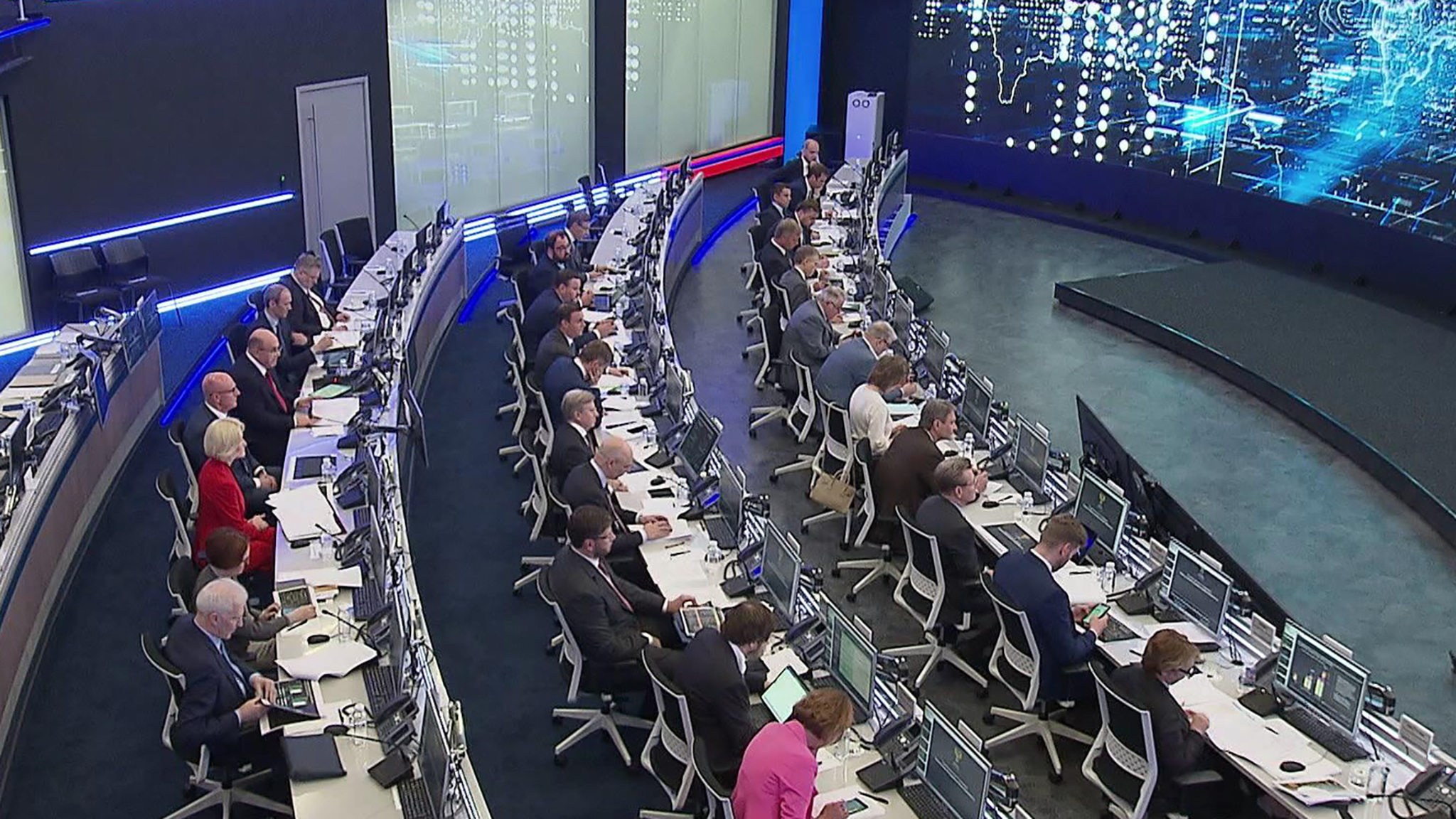 Мишустин: основная проблема села – нехватка кадров