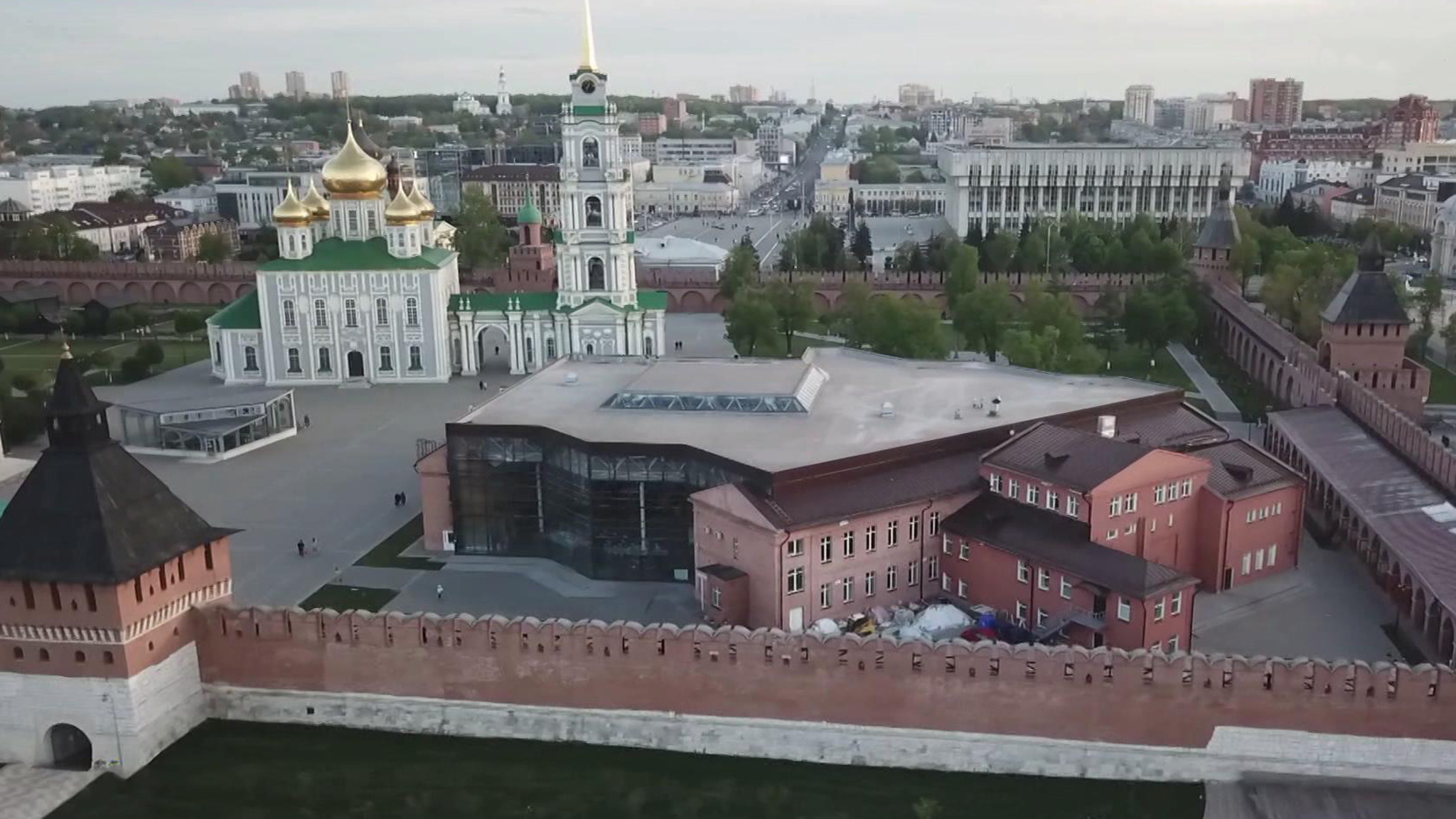 Тульская область оказывает помощь Донбассу