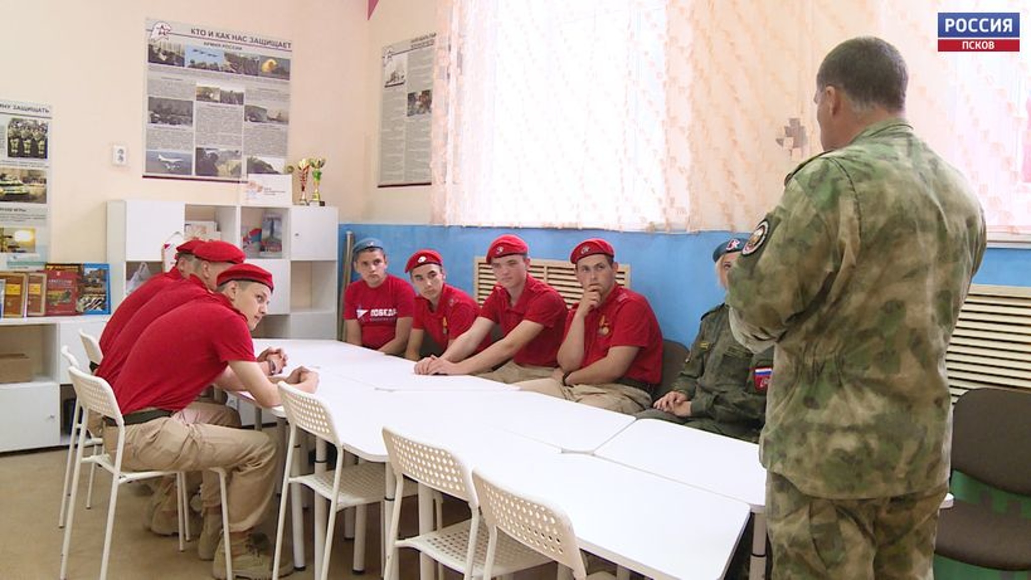 Первый опыт, первые эмоции. Опочецкие "Беркуты" проявили боевой дух и выдержку на соревнованиях юнармейцев