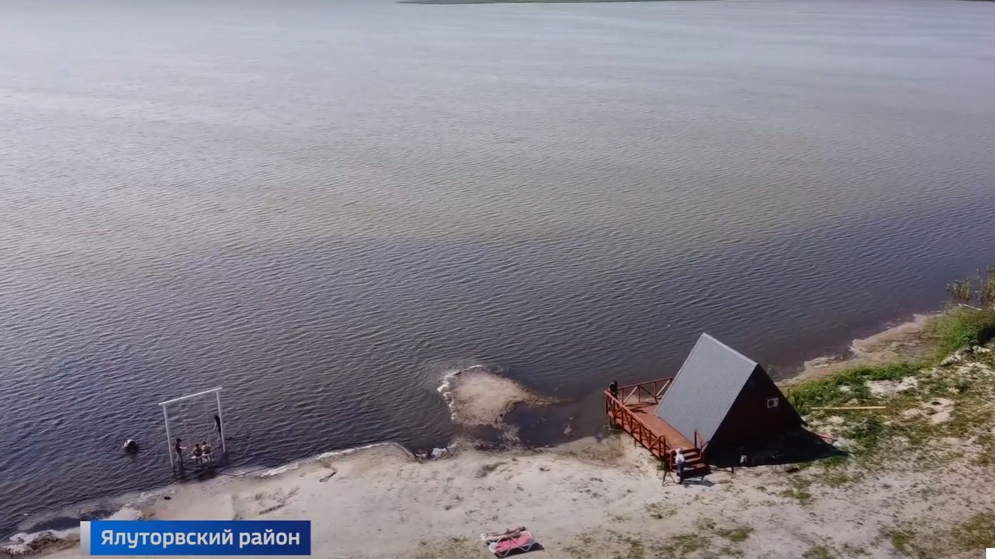 Первый гостевой дом на воде появился в Тюменской области
