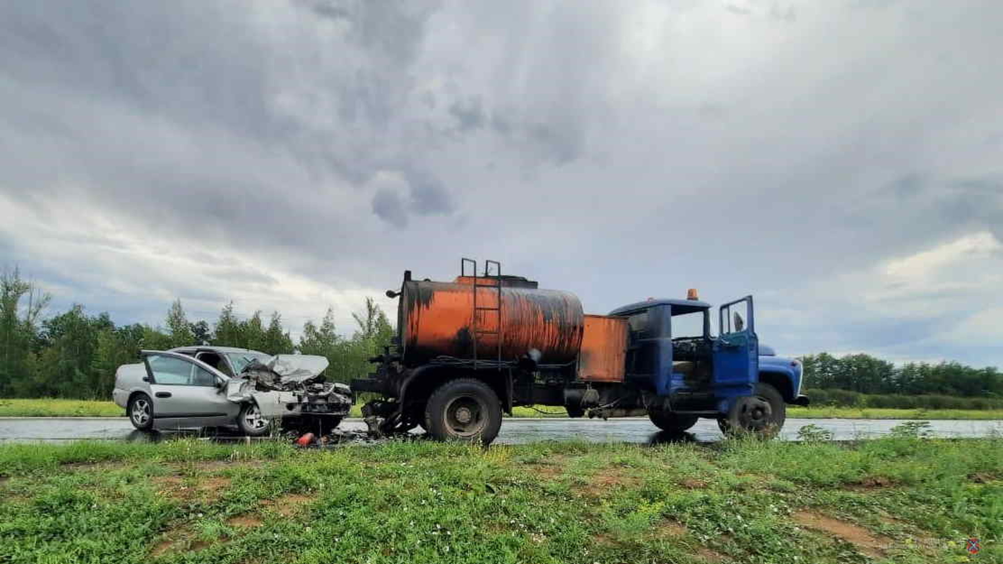 В Волгоградской области двое пассажиров погибли в ДТП с участником дорожного ремонта