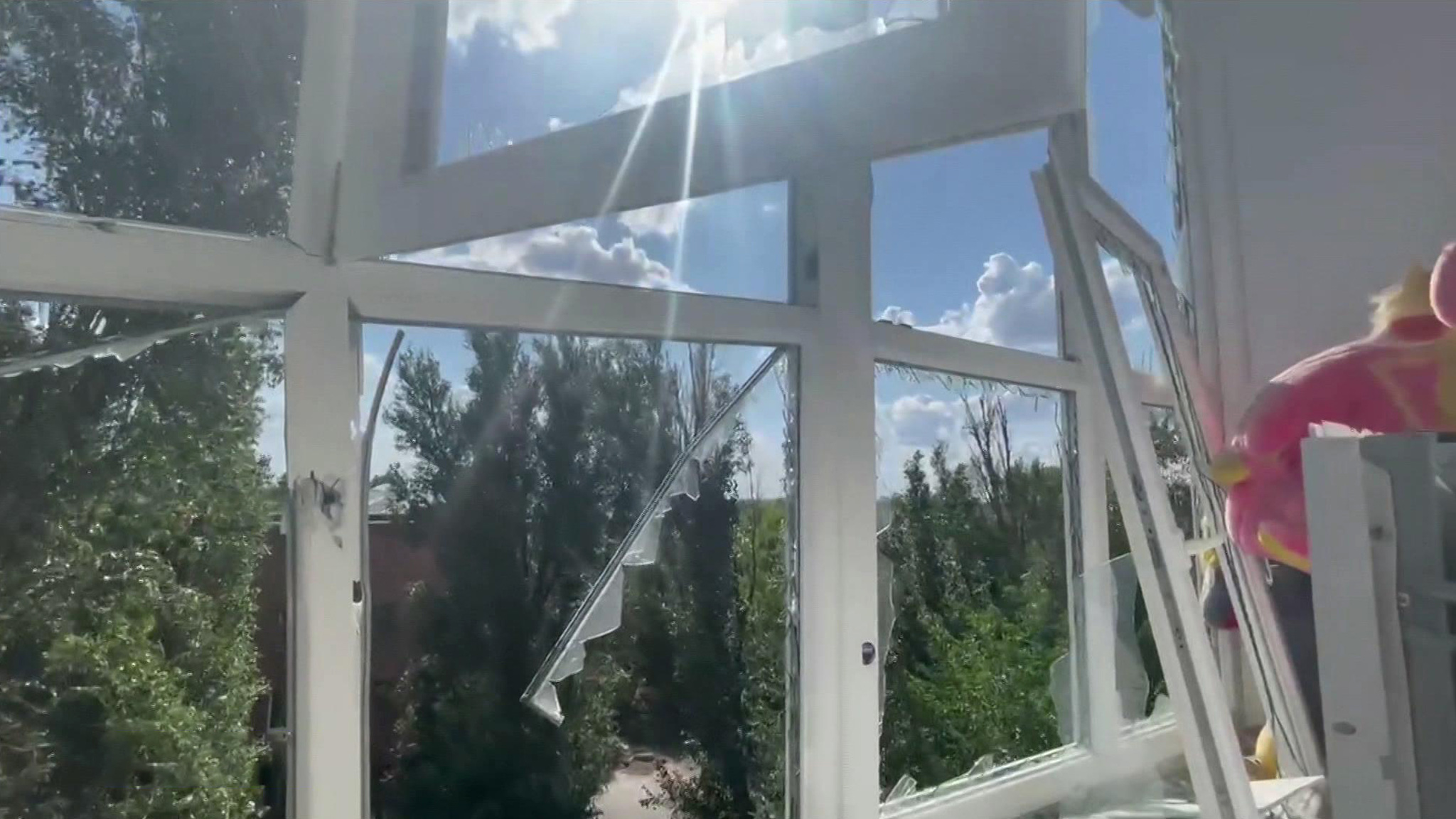 В районе Авдеевки ведутся бои, чтобы отрезать подразделения ВСУ от снабжения
