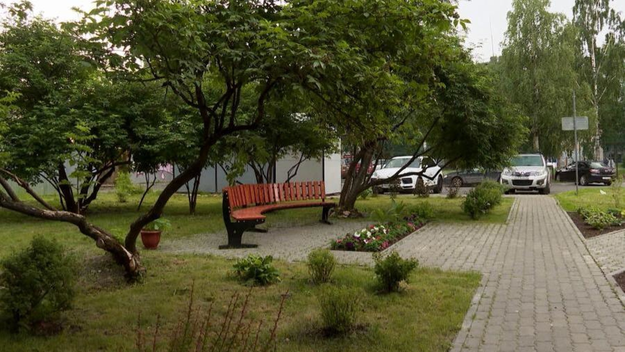 Архангелогородцев приглашают принять участие во Всероссийском конкурсе "Лучший дом. Лучший двор"
