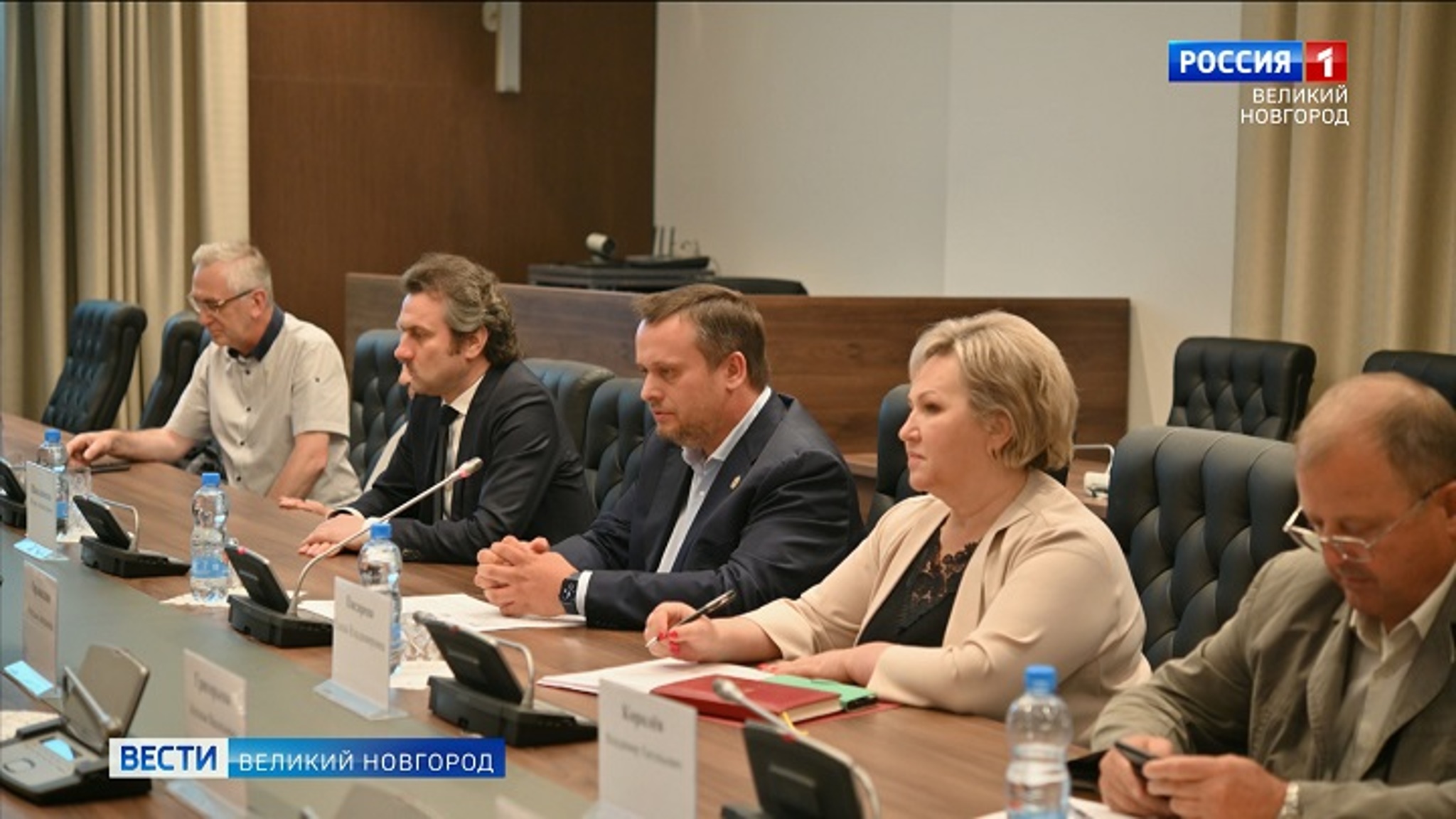 Губернатор Новгородской области Андрей Никитин запустил разработку обновленной программы развития региона "Точки роста"