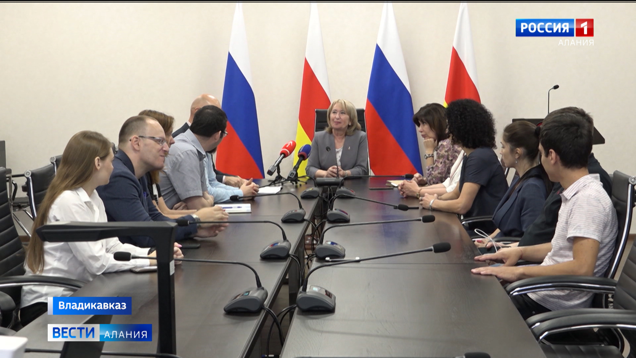В ЦИК проходит первый этап проверки листов с подписями избирателей в поддержку списка кандидатов «Партии дела»