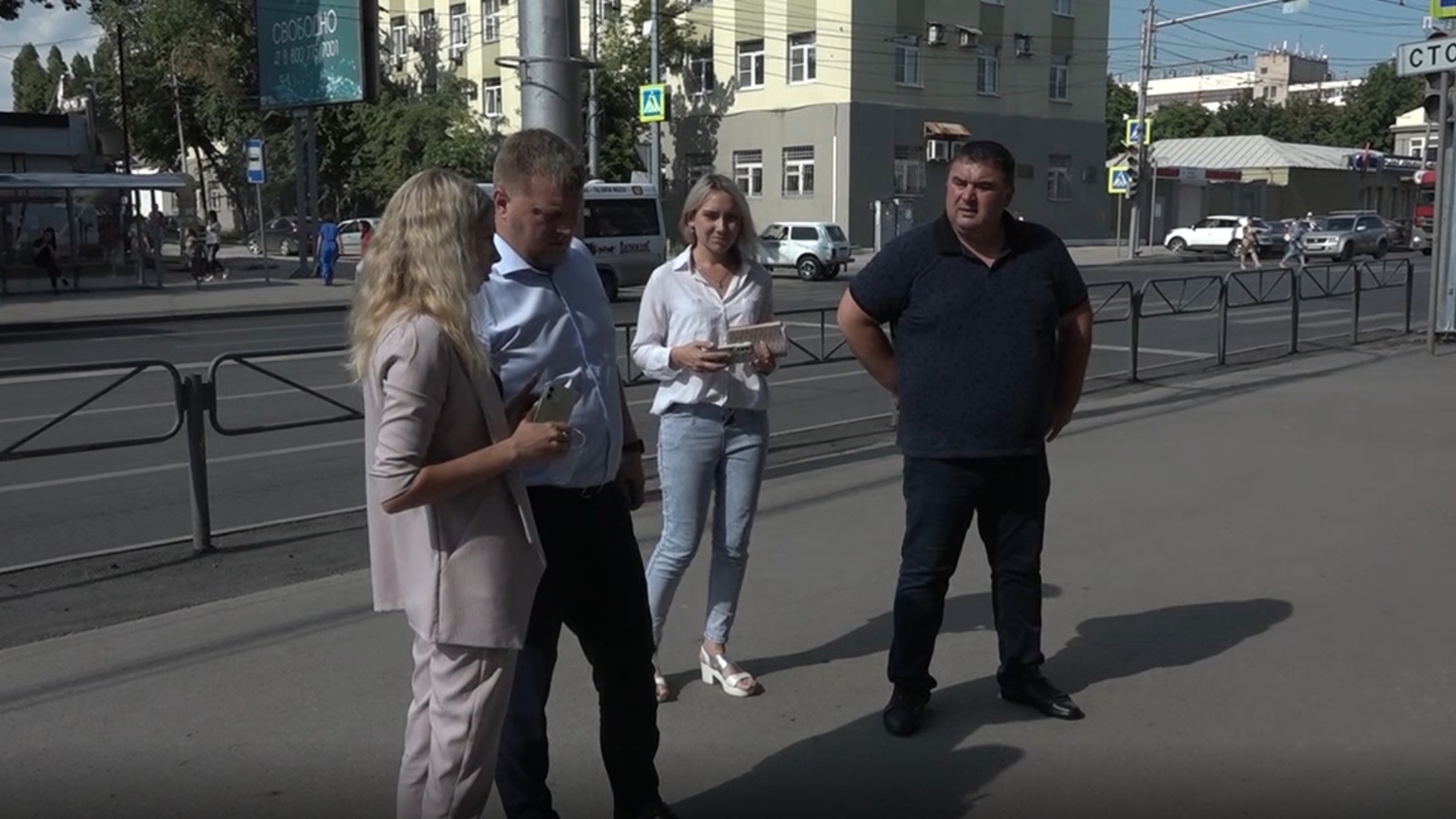 По поручению главы города в районах Саратова организованы обходы территории